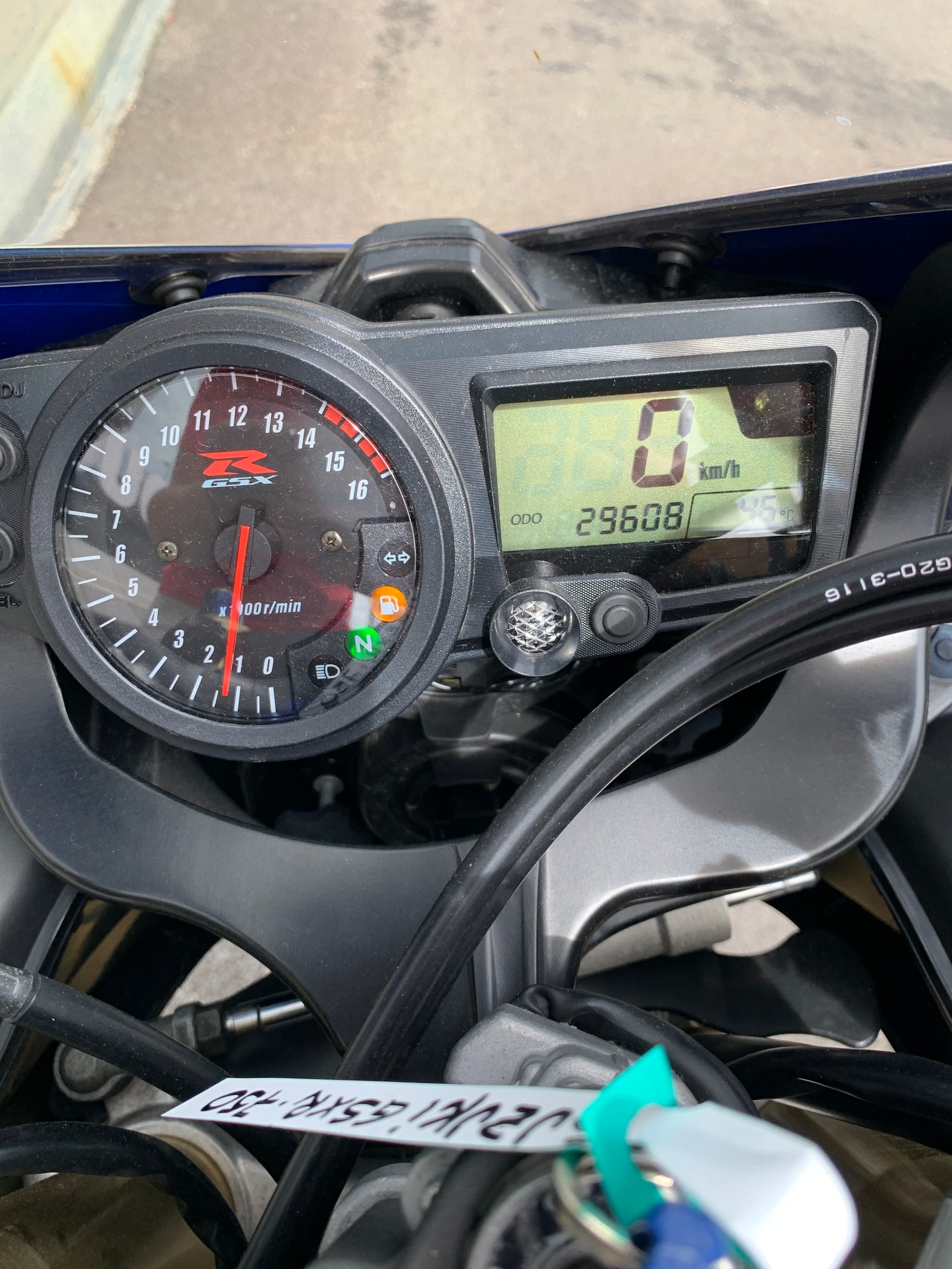 SUZUKI GSX-R 750 K5 Anniversary-image-8