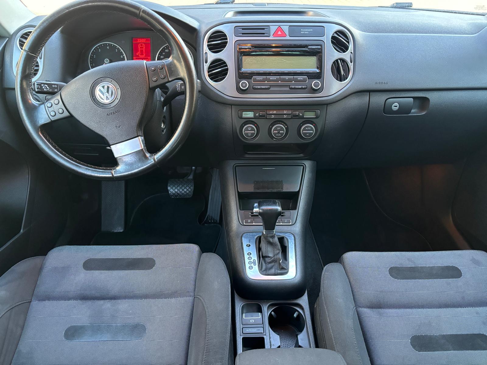 VW Tiguan 2.0 TSI Sport&Style Tiptronic-image-8
