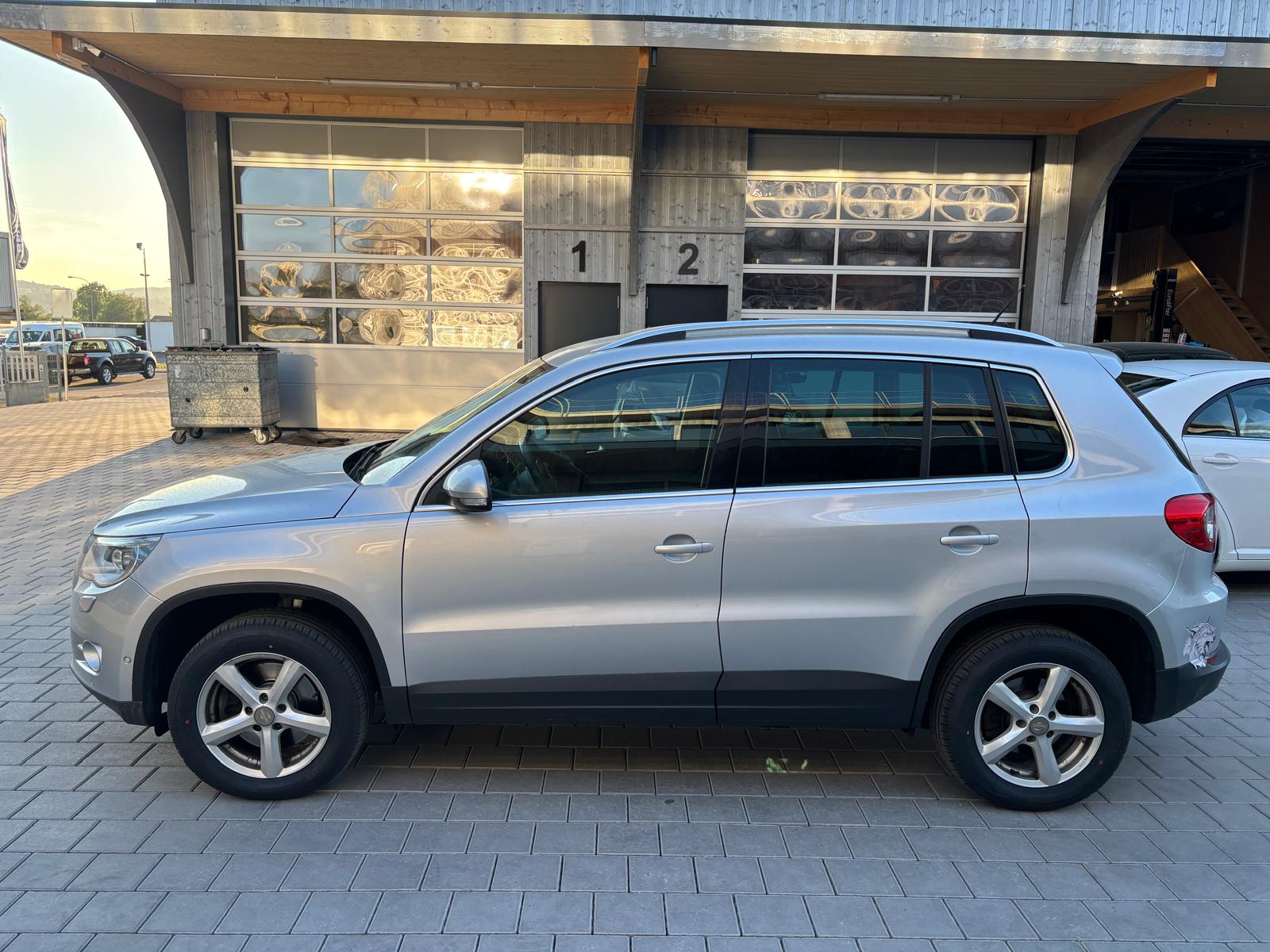 VW Tiguan 2.0 TSI Sport&Style Tiptronic-image-5