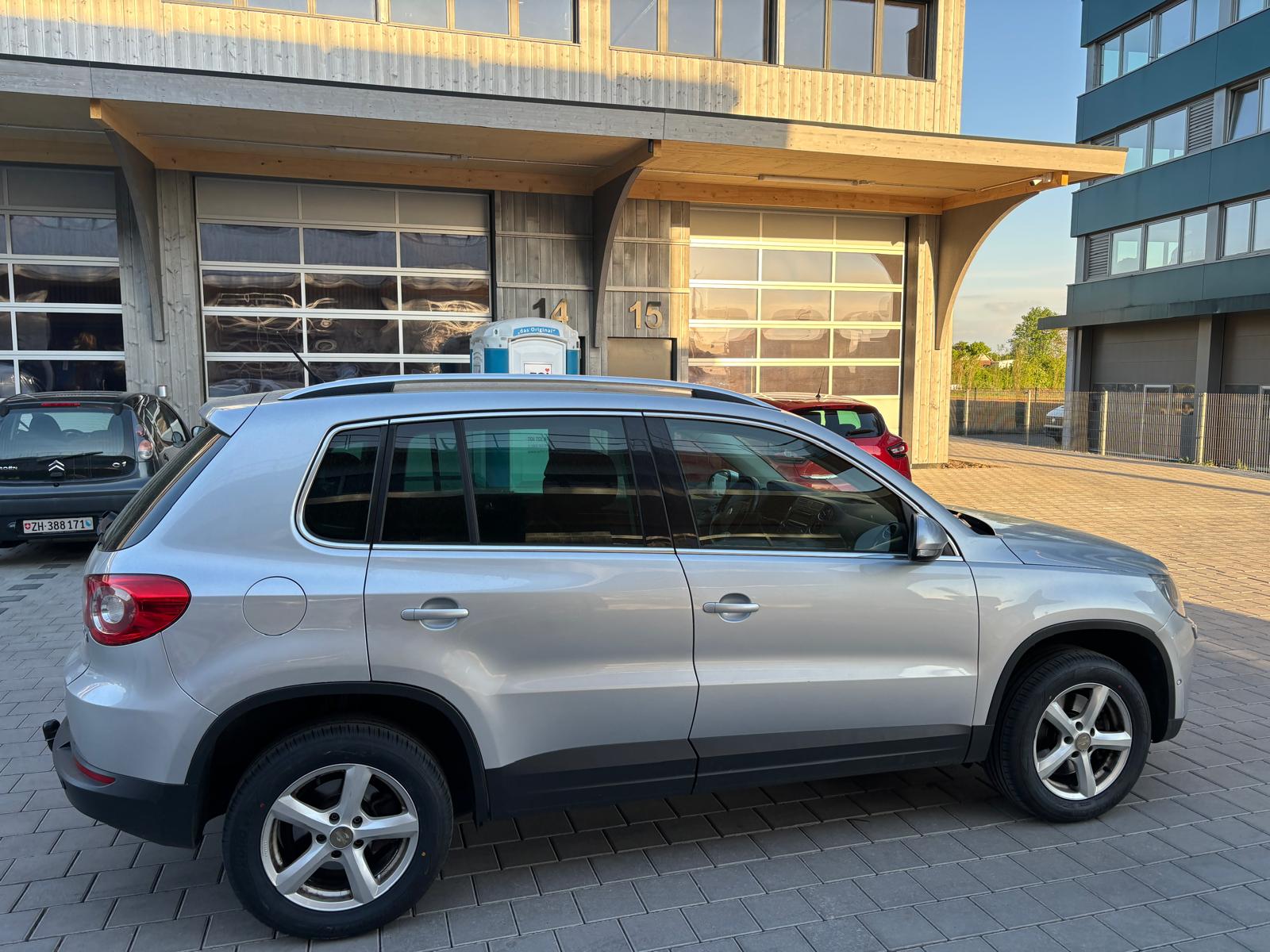 VW Tiguan 2.0 TSI Sport&Style Tiptronic-image-6