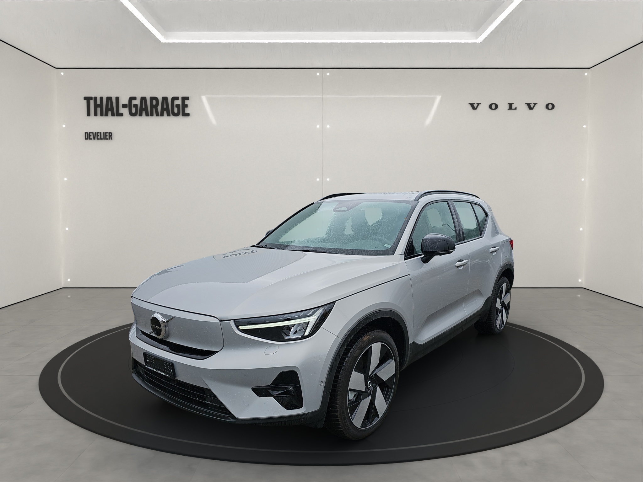 VOLVO XC40 P6 Ultimate (SUV / Geländewagen)