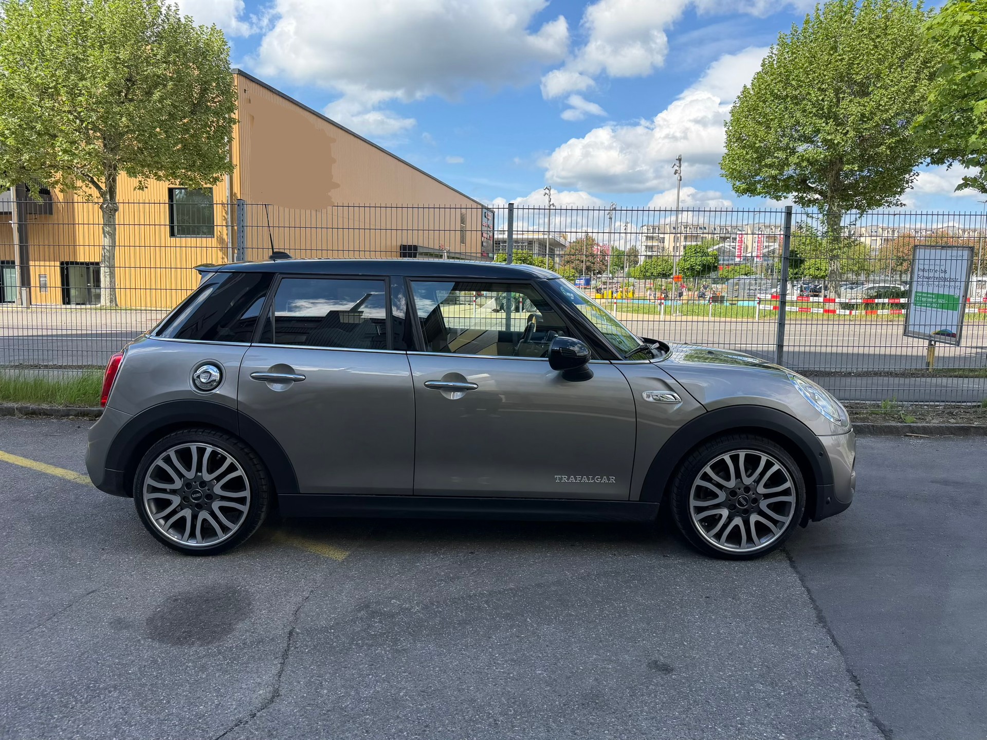 MINI Cooper S Trafalgar-image-2