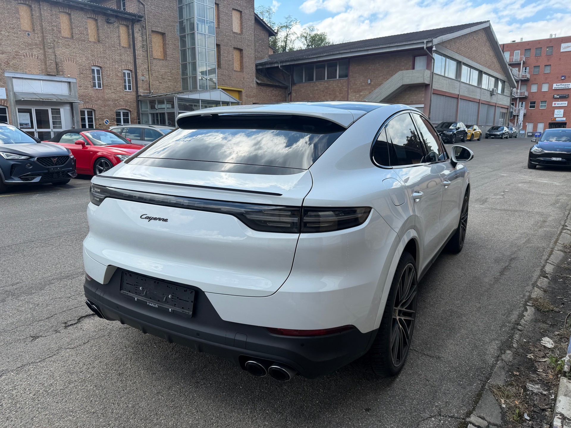 PORSCHE Cayenne Coupé-image-5