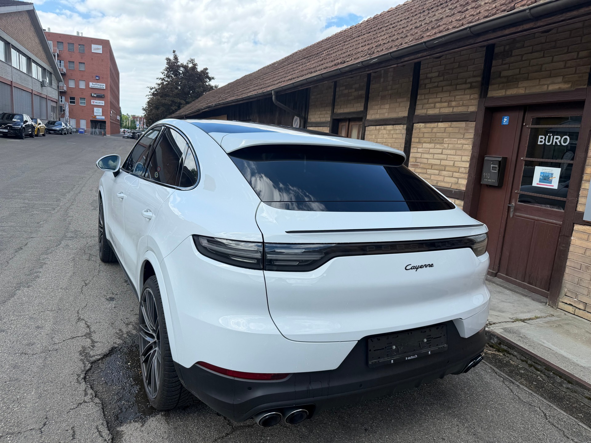 PORSCHE Cayenne Coupé-image-3