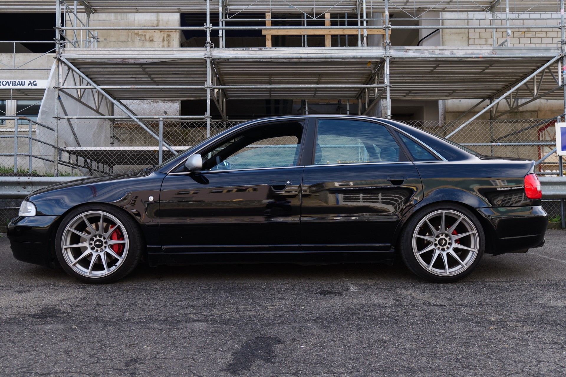 AUDI S4 B5 Limousine quattro-image-2