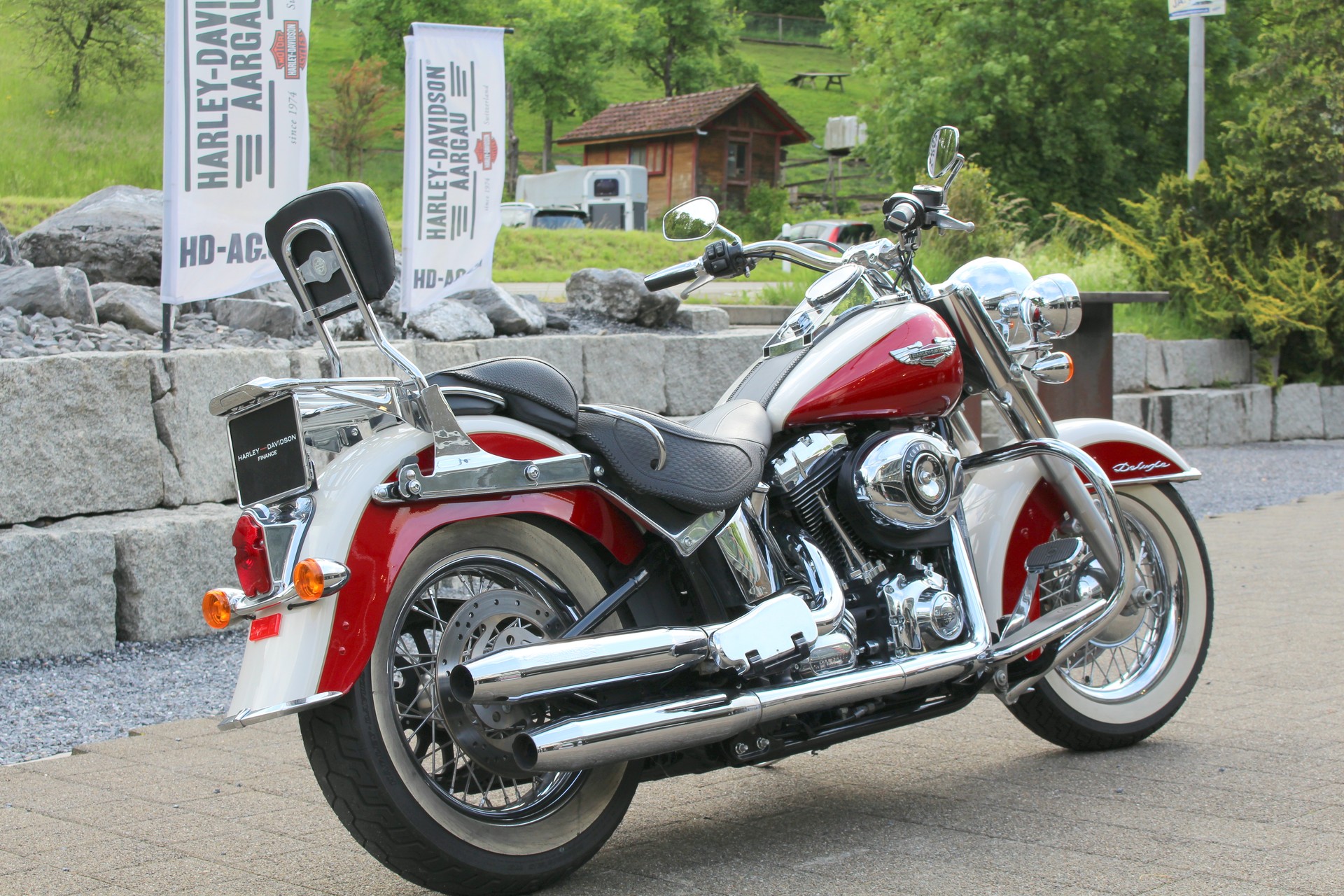 HARLEY-DAVIDSON FLSTN Softail Deluxe ABS-showroom-element-2