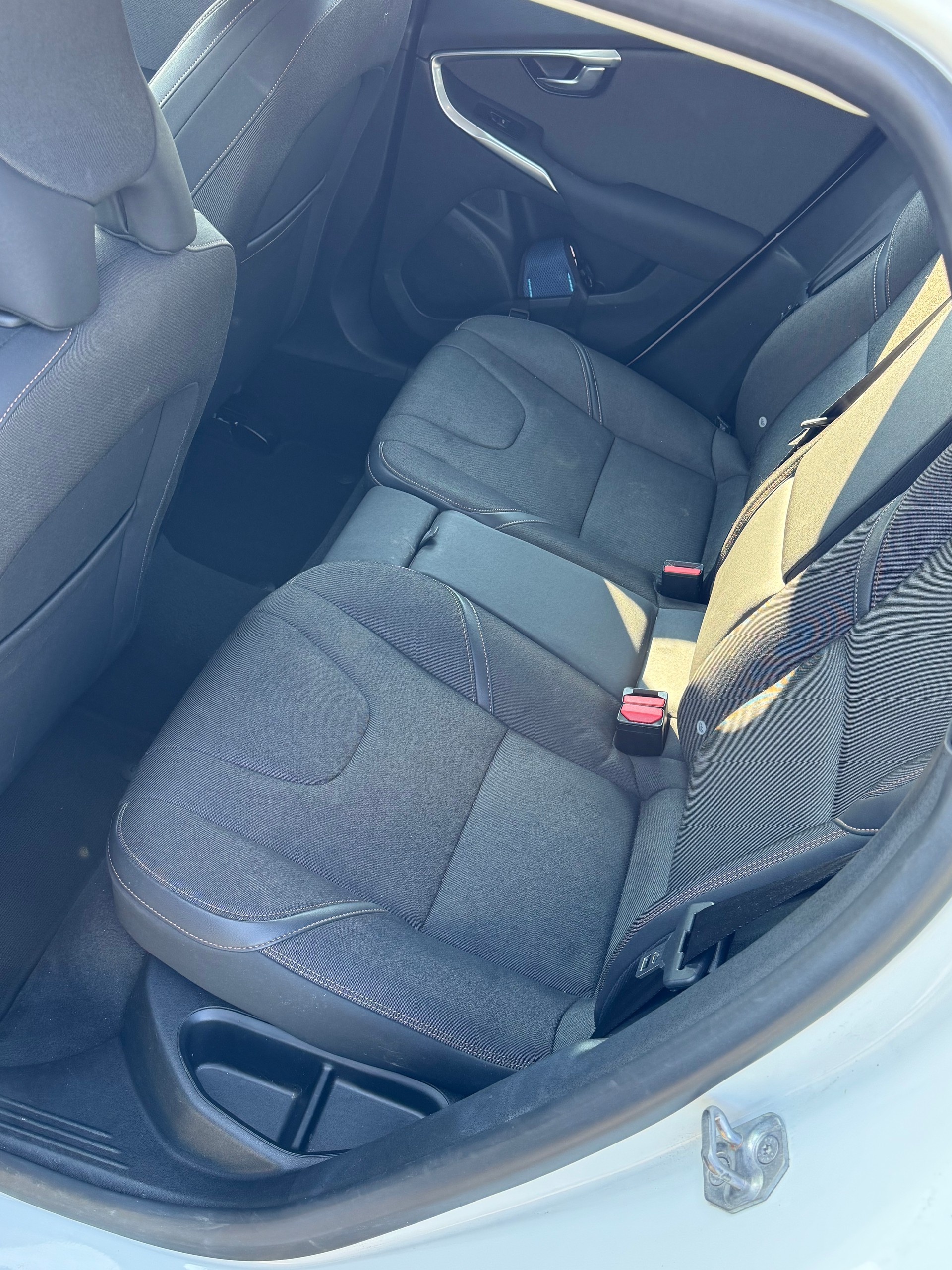 VOLVO 2.0 T4 Momentum AWD S/S-image-7