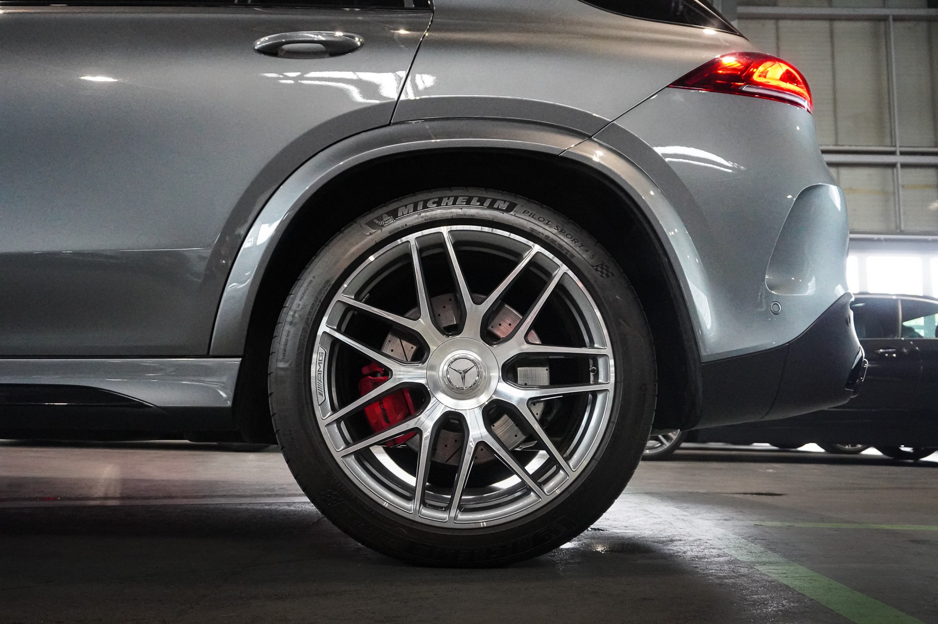 MERCEDES-BENZ GLE 63 S AMG 4Matic+ 9G-Speedshift-image-8