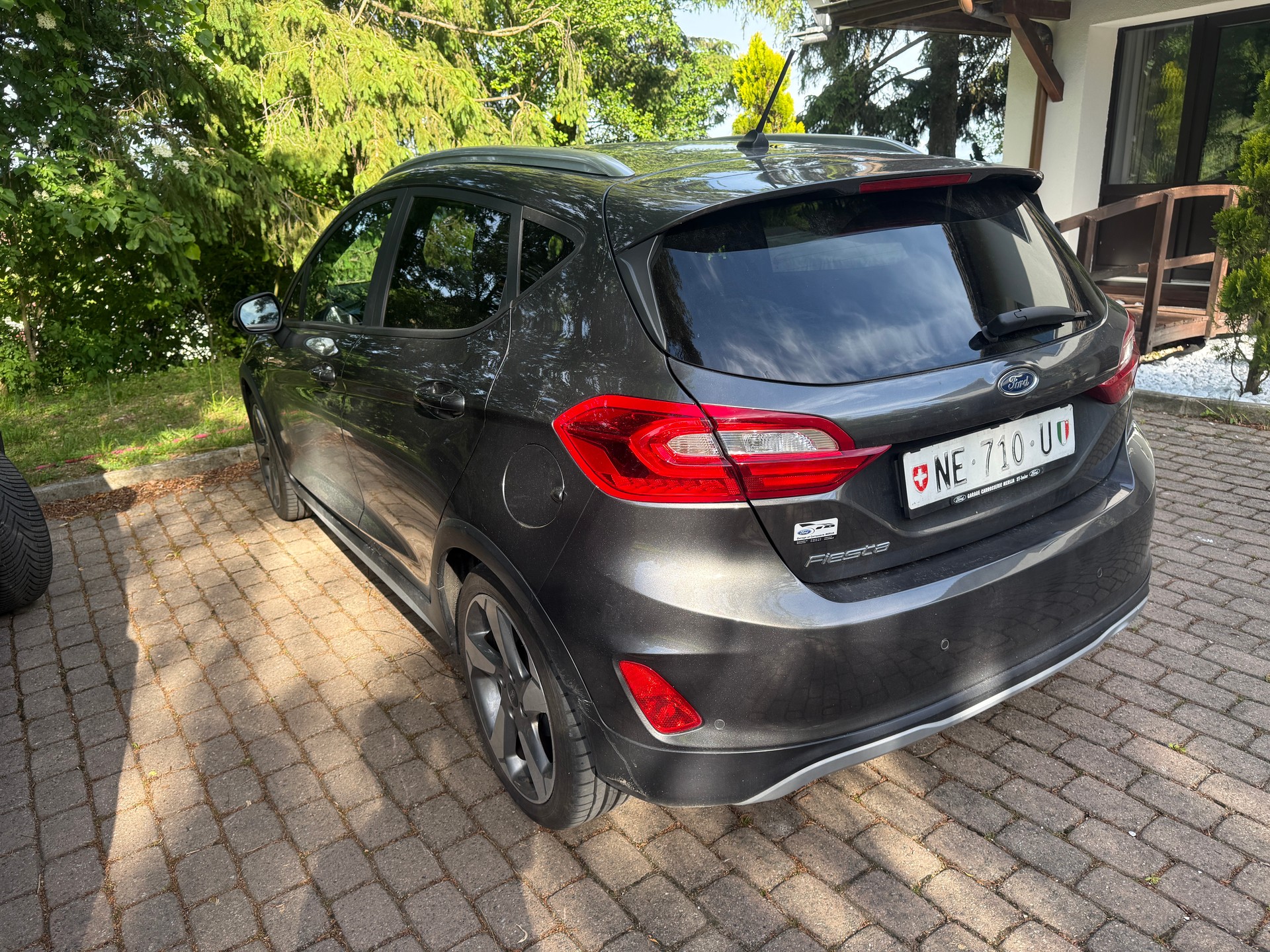 FORD Fiesta 1.0 SCTi ActiveIII Automat-image-2