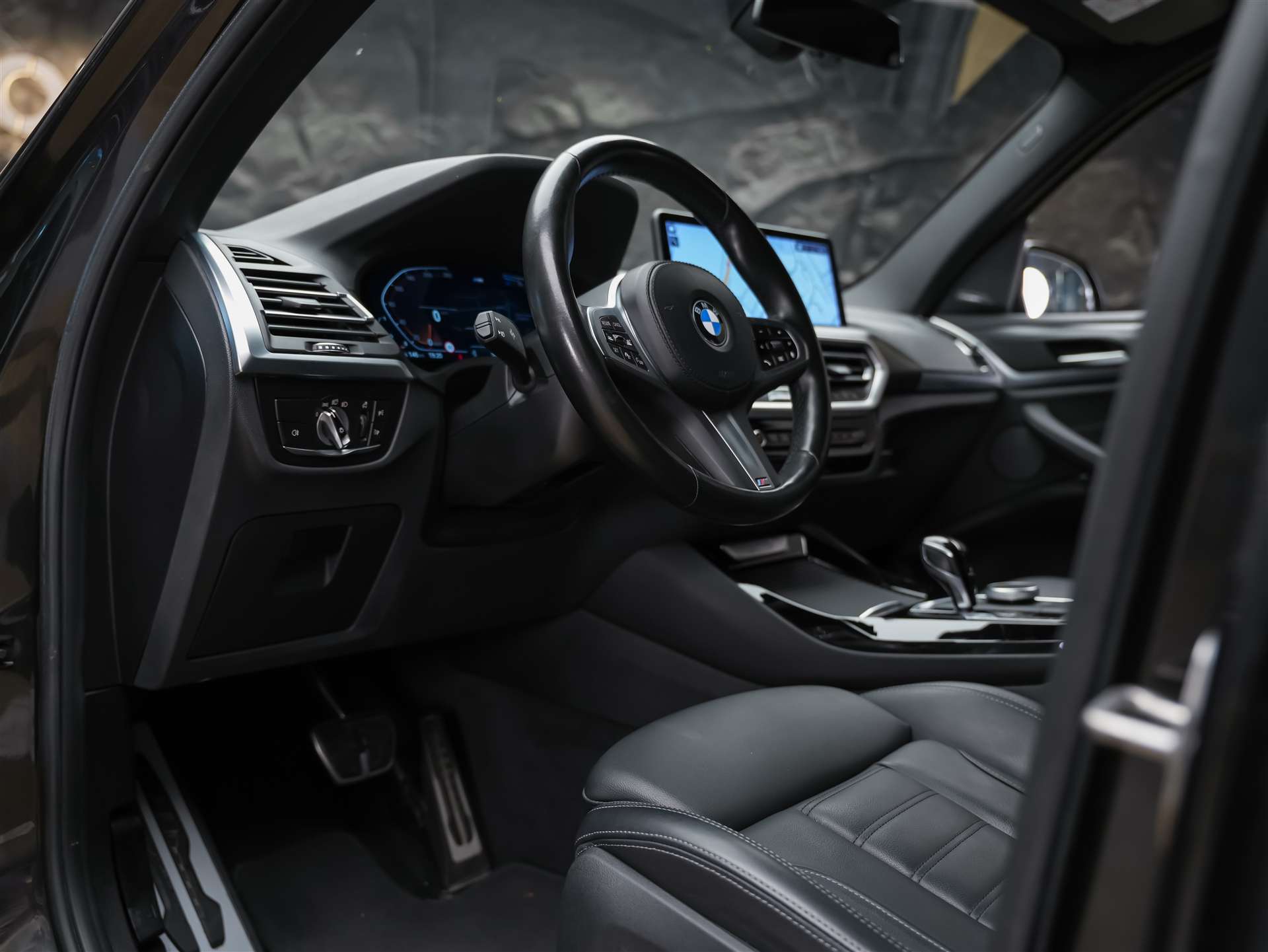 BMW X3 20d xDrive M Sport *CH Auto*El. Sitze mit Memory*Harman/Kardon*Driving Assistant*-image-8