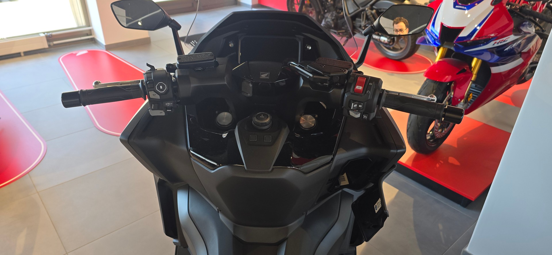 HONDA NSS 750-image-7