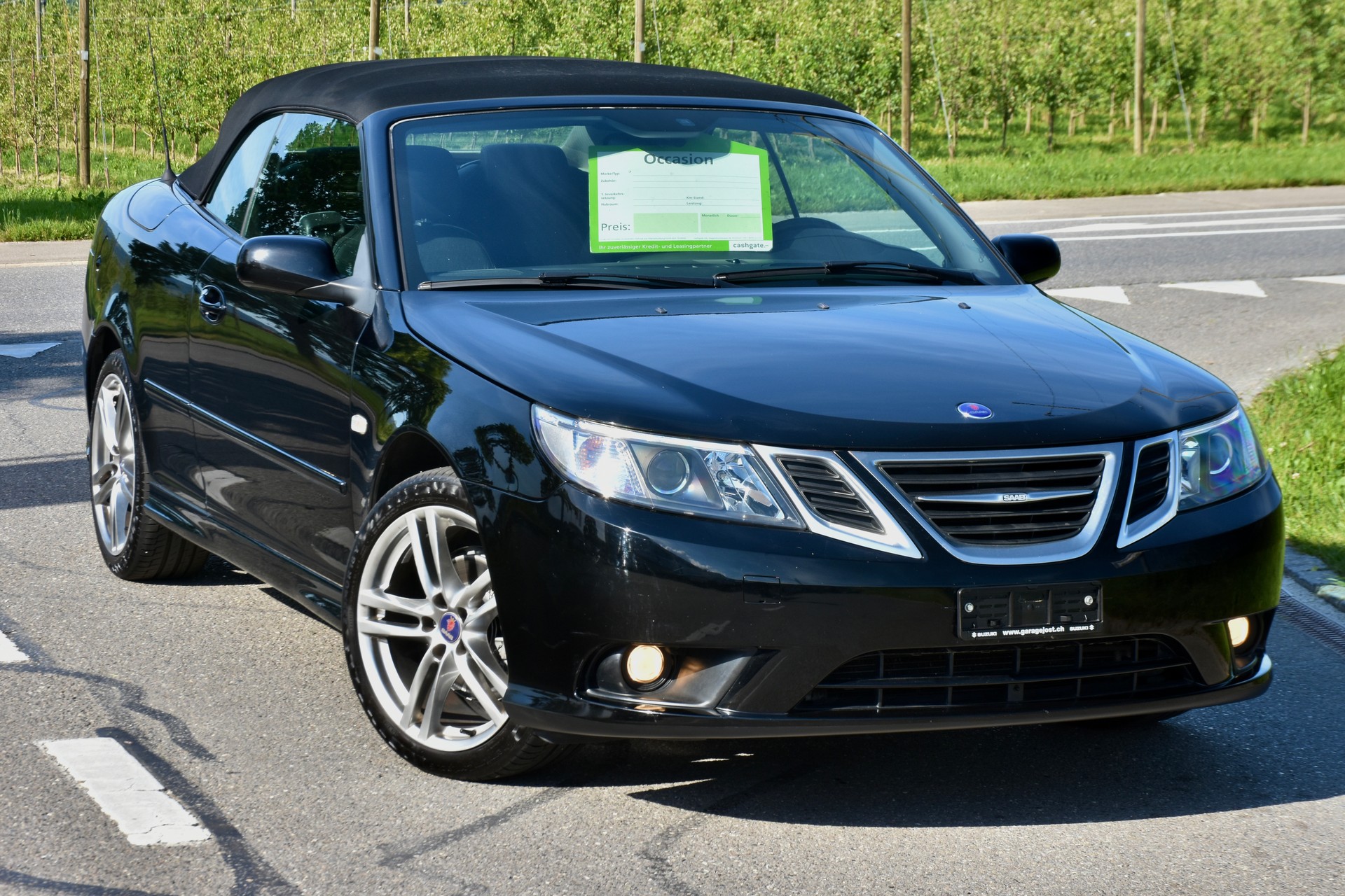 SAAB 9-3 2.0t Linear-showroom-element-1