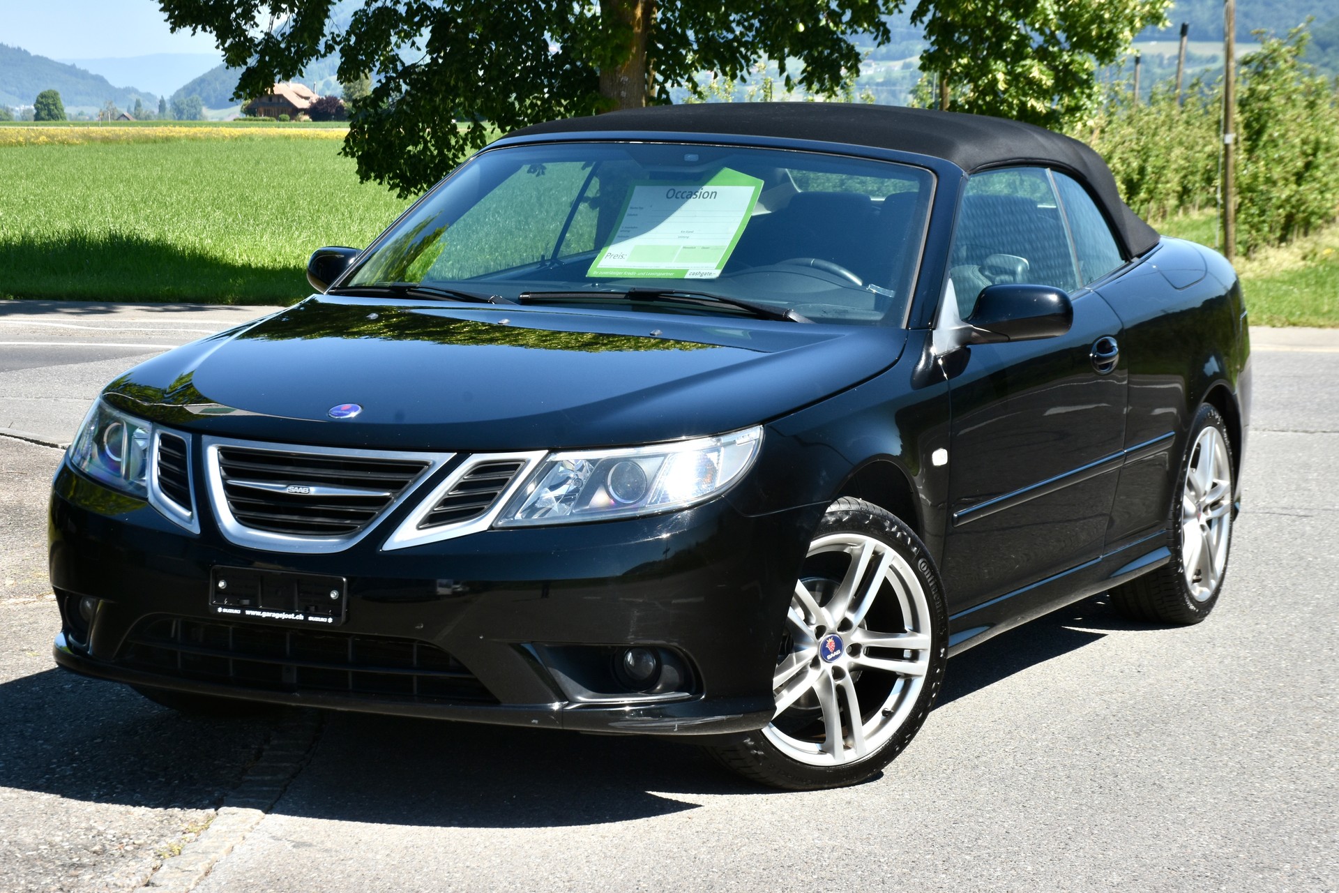 SAAB 9-3 2.0t Linear-showroom-element-3