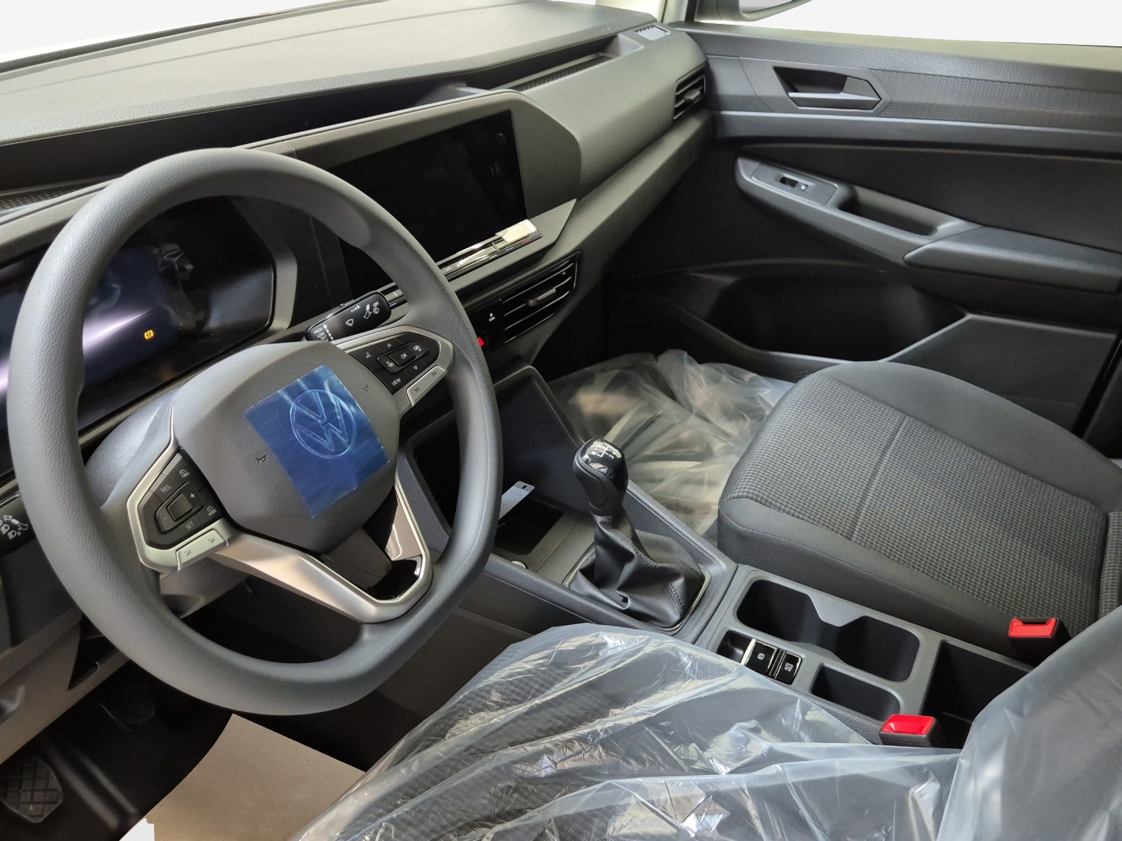 VW Caddy Cargo 2.0TDI 4Motion-image-7