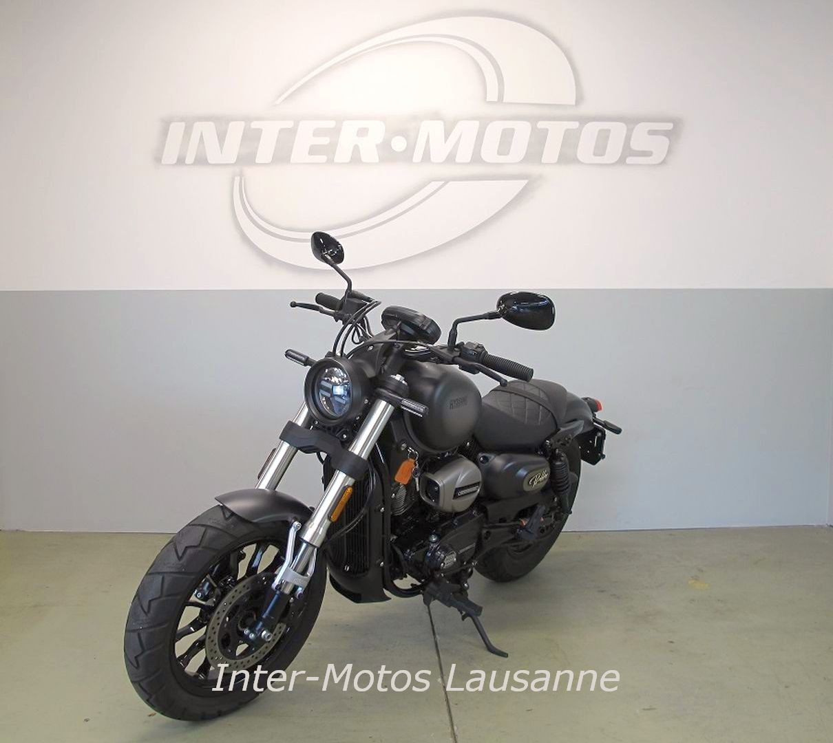 HYOSUNG BOBBER GV EVO 125-showroom-element-2