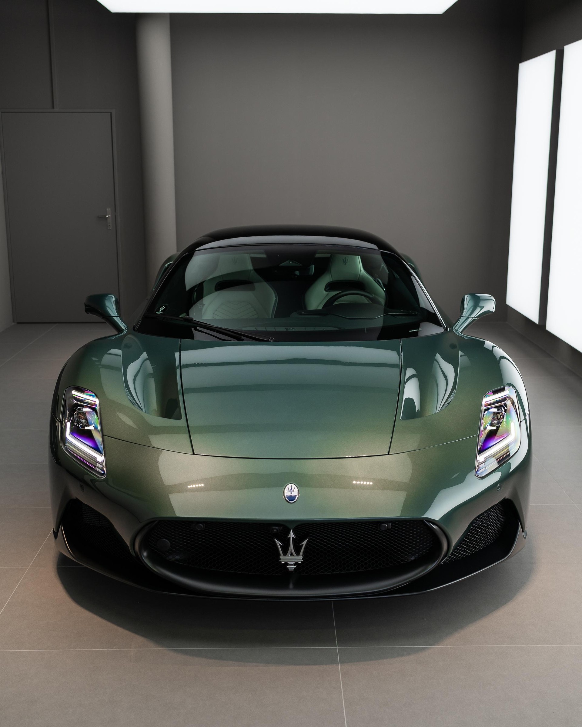 MASERATI MC20 3.0 V6-image-0