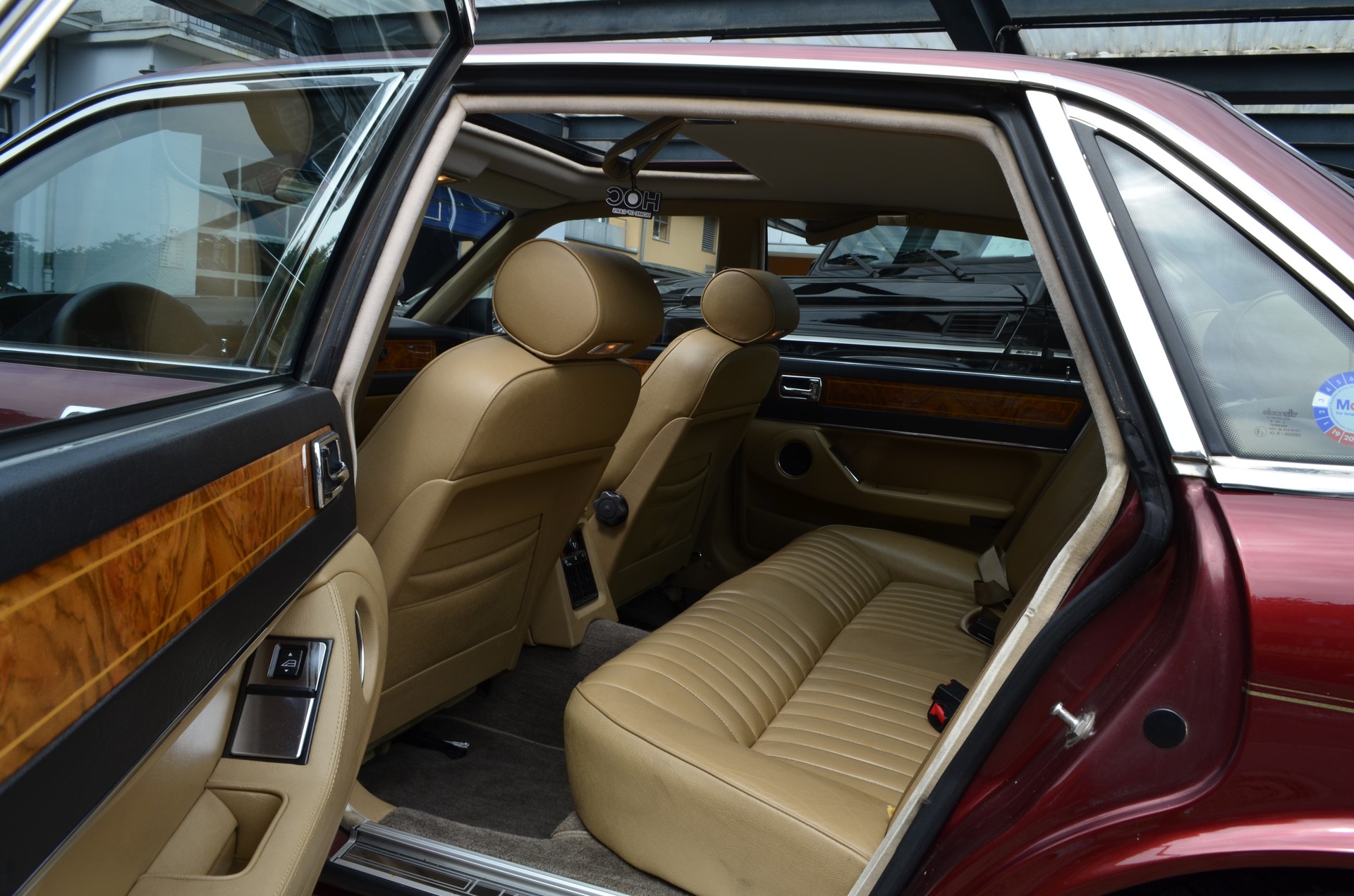 JAGUAR XJ6 4.0 Sovereign-image-12