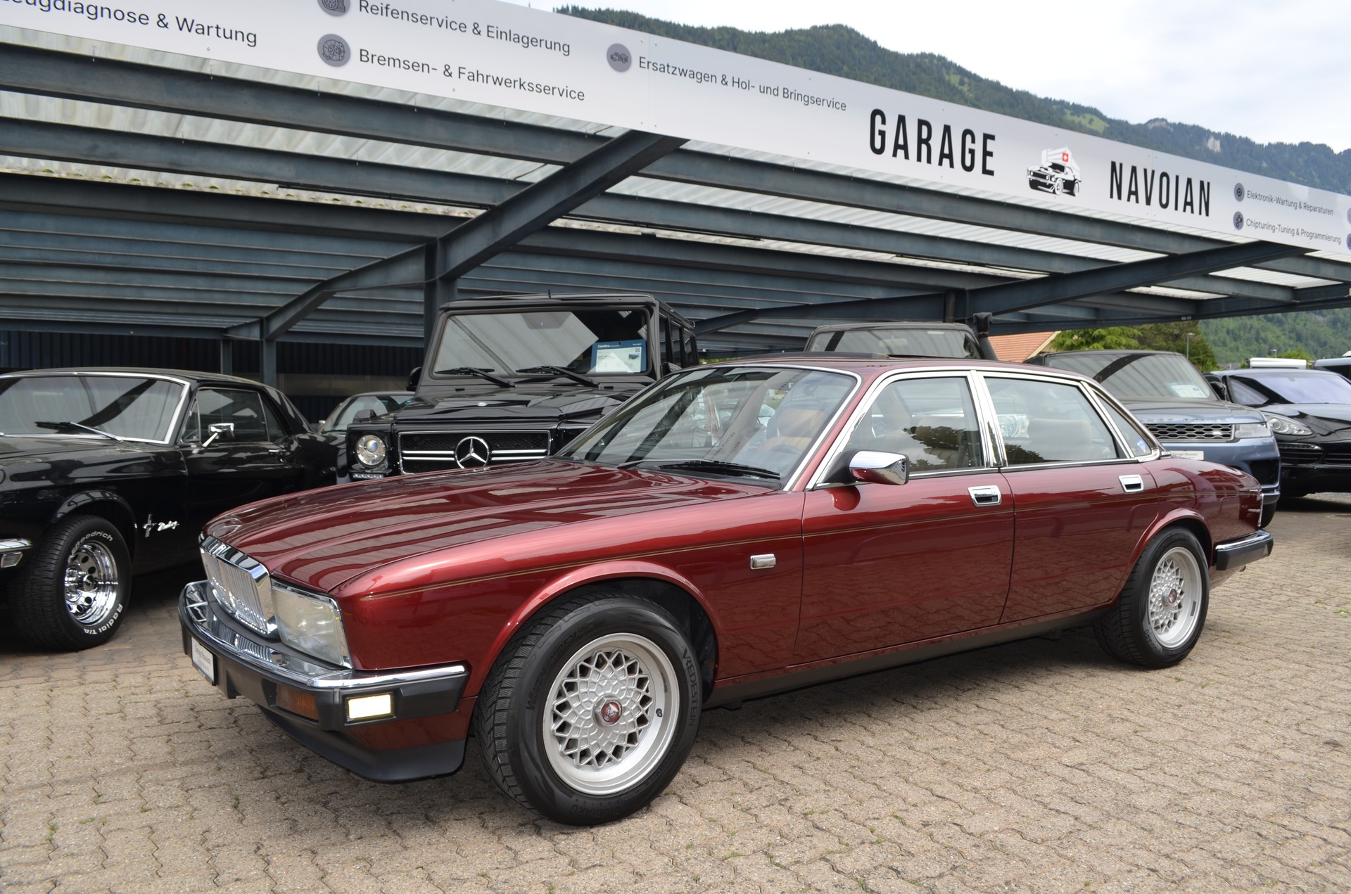 JAGUAR XJ6 4.0 Sovereign-image-0
