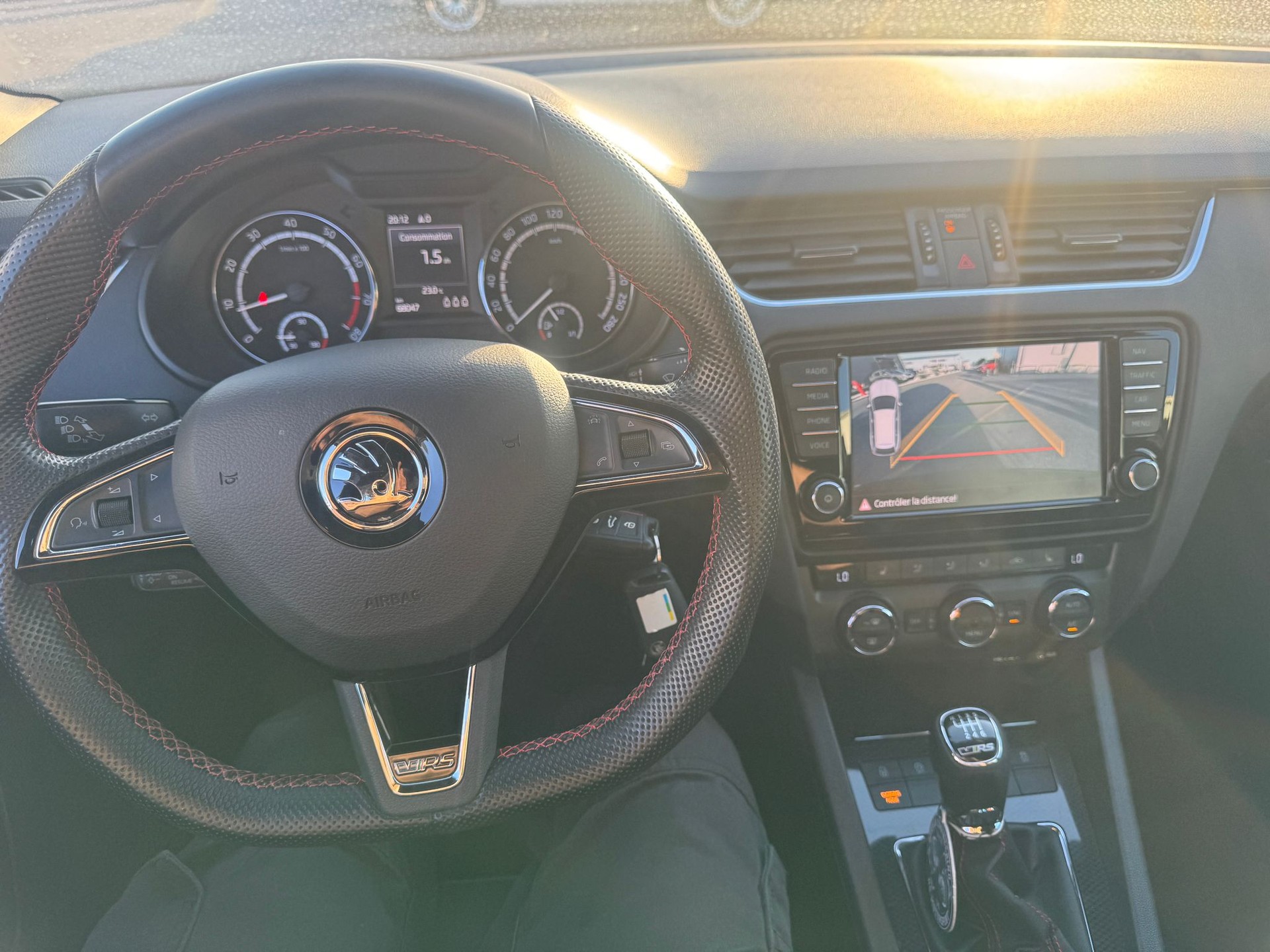SKODA Octavia Combi 2.0 TSI RS-image-8