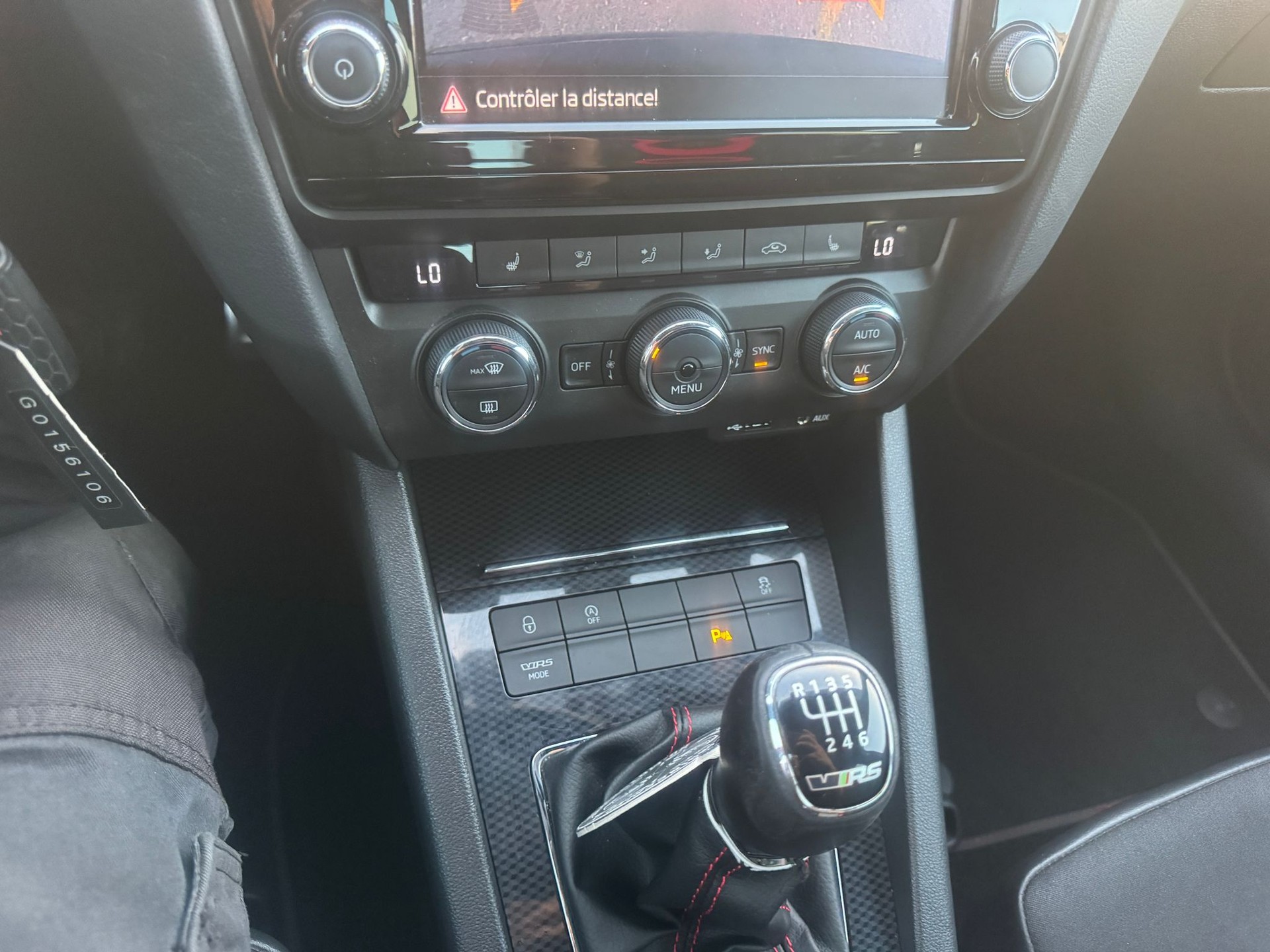 SKODA Octavia Combi 2.0 TSI RS-image-10