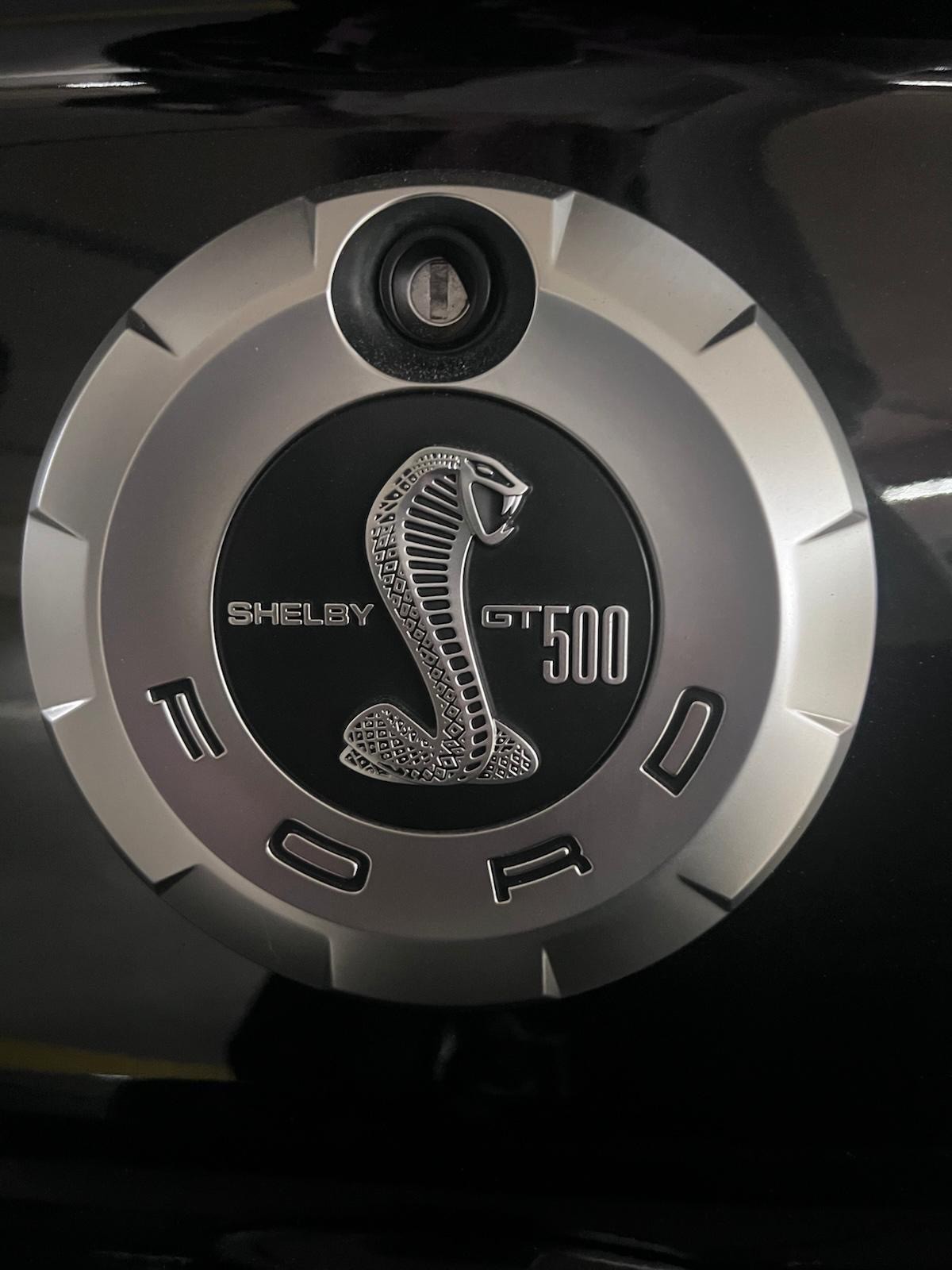 FORD MUSTANG GT 500 Shelby-image-1