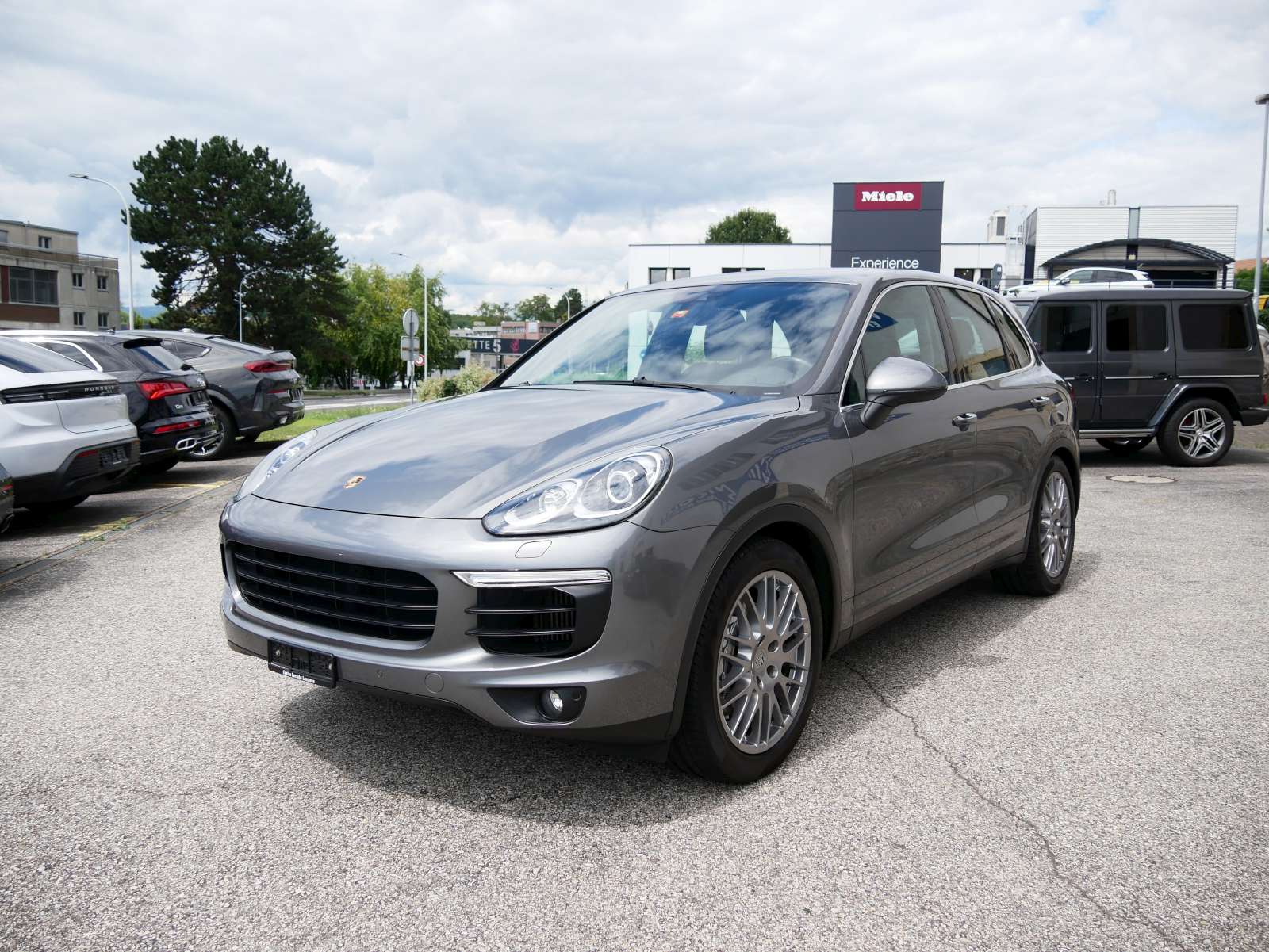PORSCHE Cayenne S-image-0