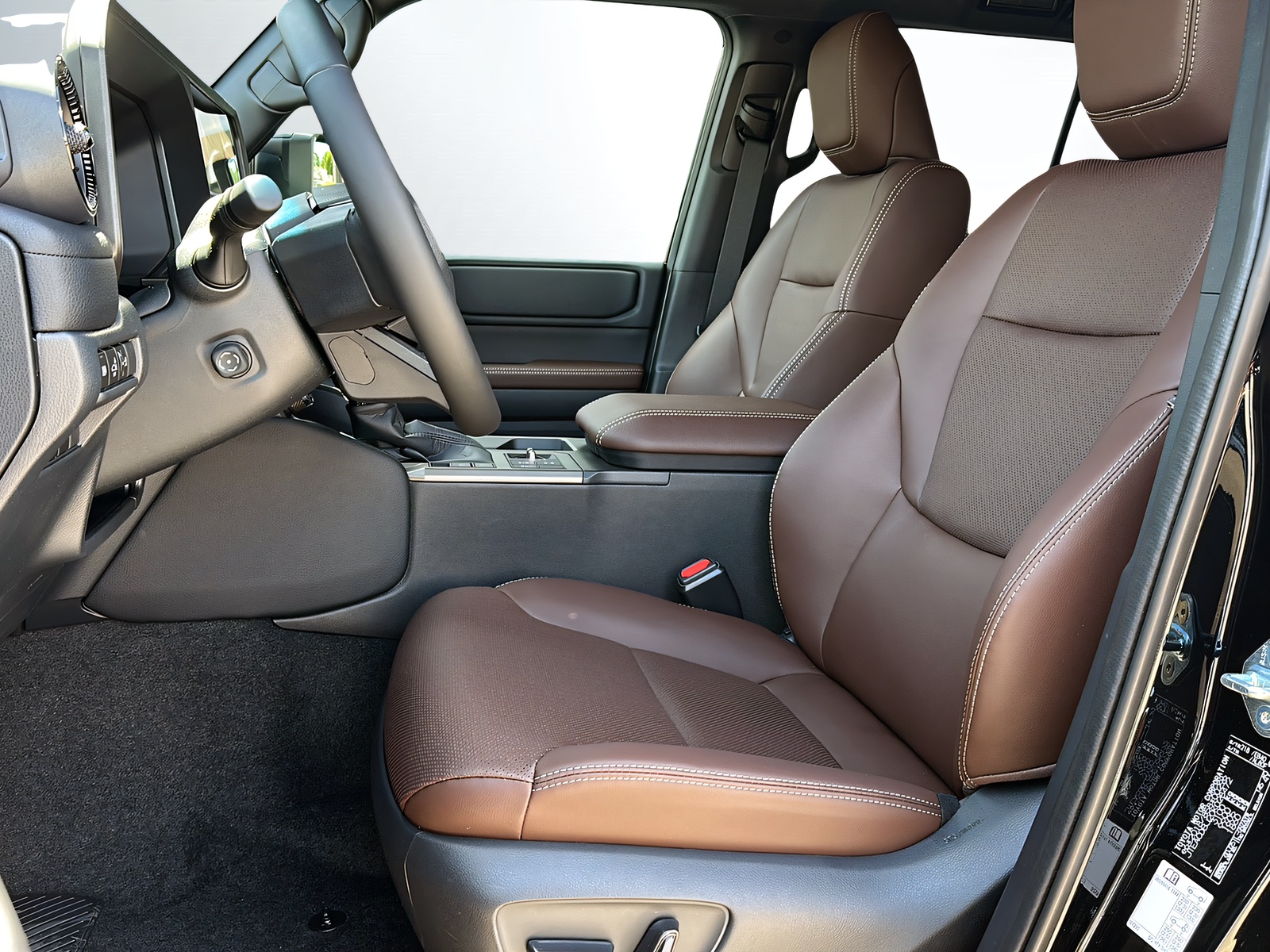 TOYOTA Land Cruiser 2.8TD Style-showroom-element-3