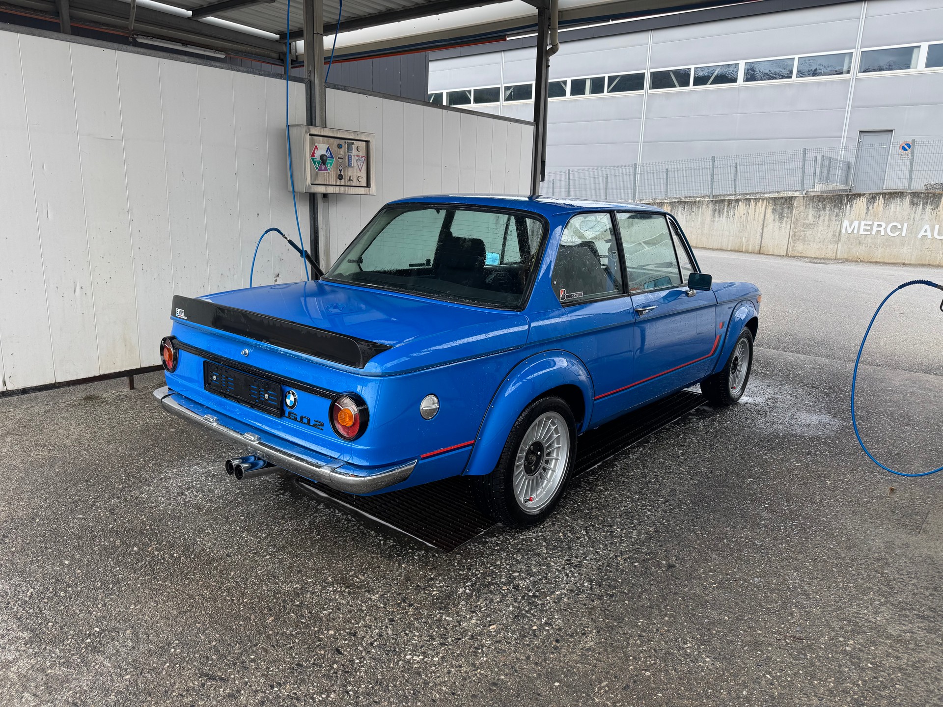 BMW 1602-image-3