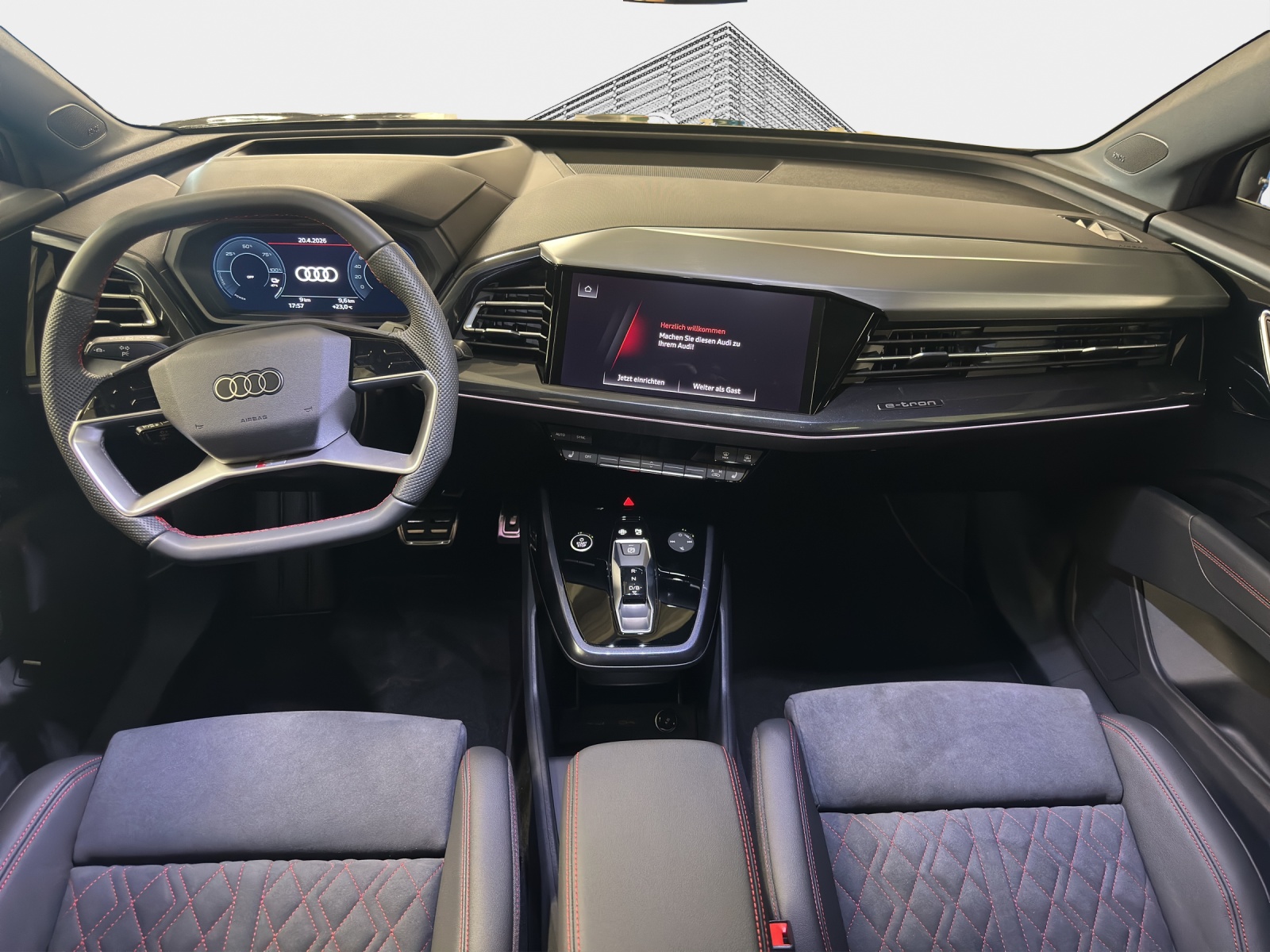 AUDI Q4 Sportback e-tron 45 Edition Swiss Ski quattro-image-10