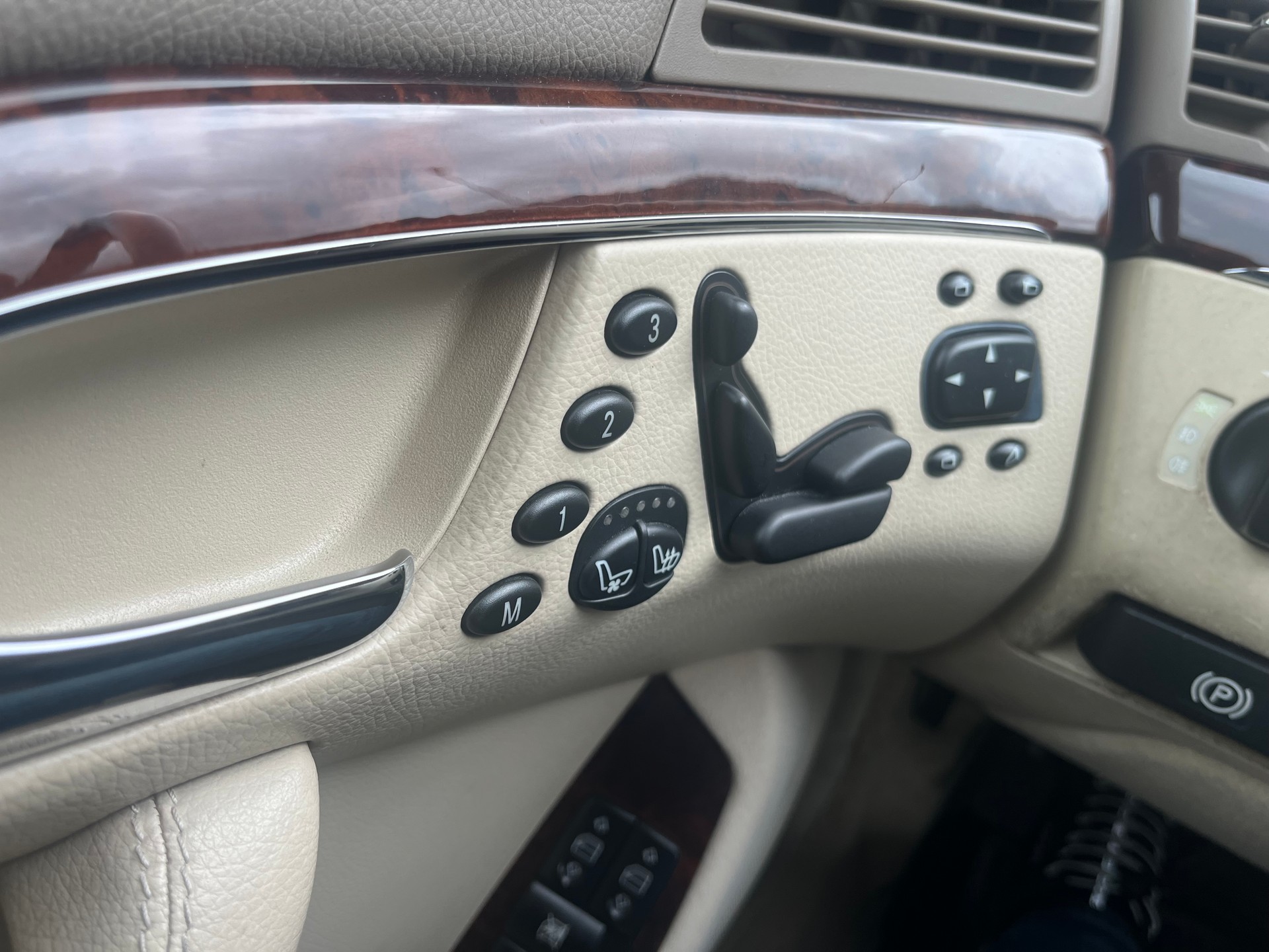 MERCEDES-BENZ S 350-image-13