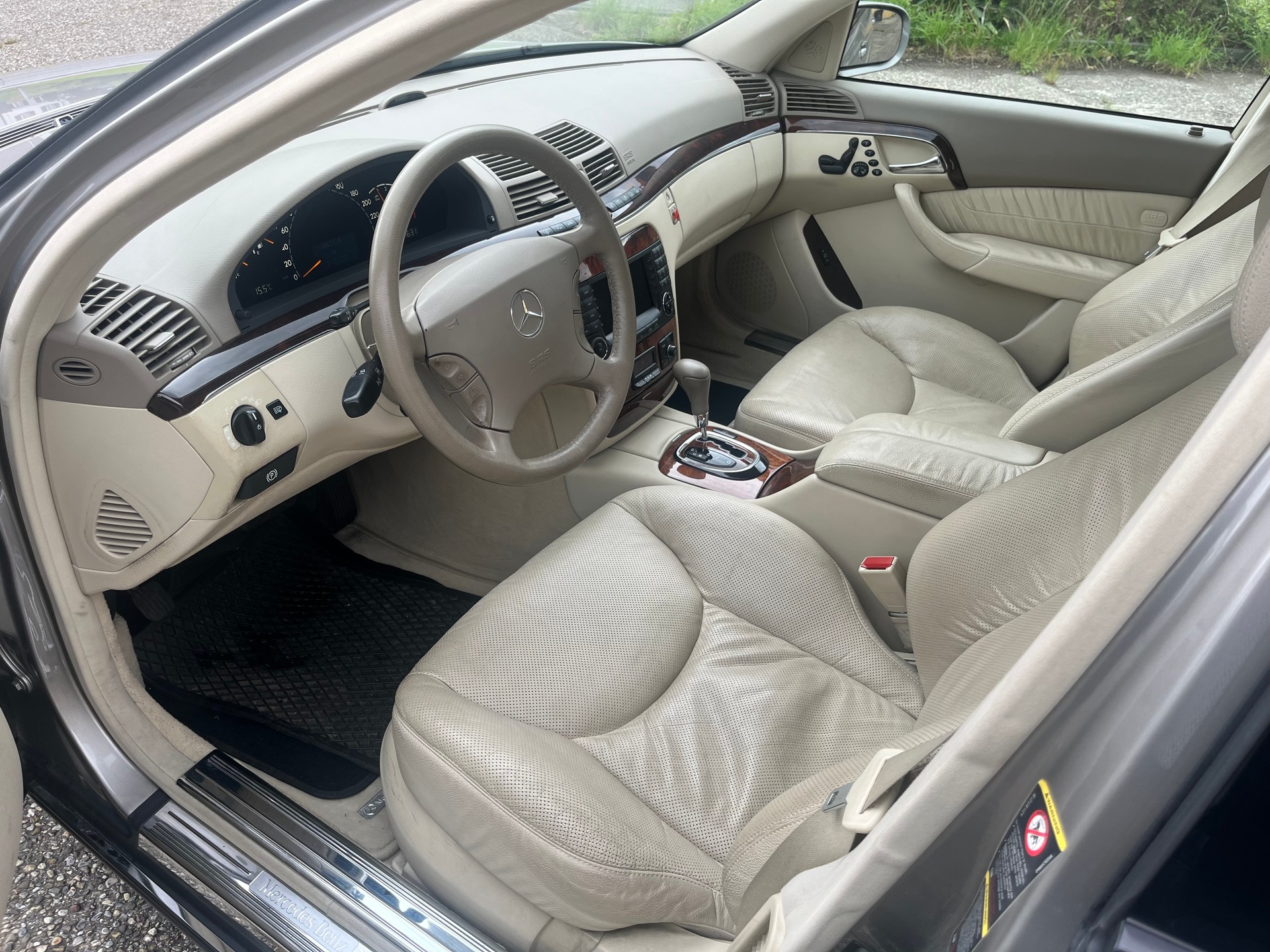 MERCEDES-BENZ S 350-image-12
