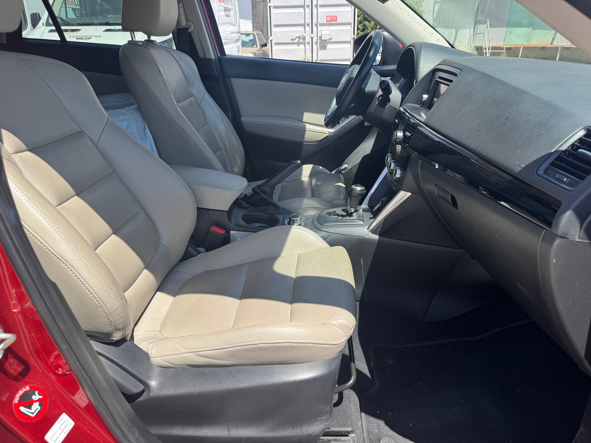 MAZDA CX-5 2.2 D HP Revolution AWD Automatic-image-7