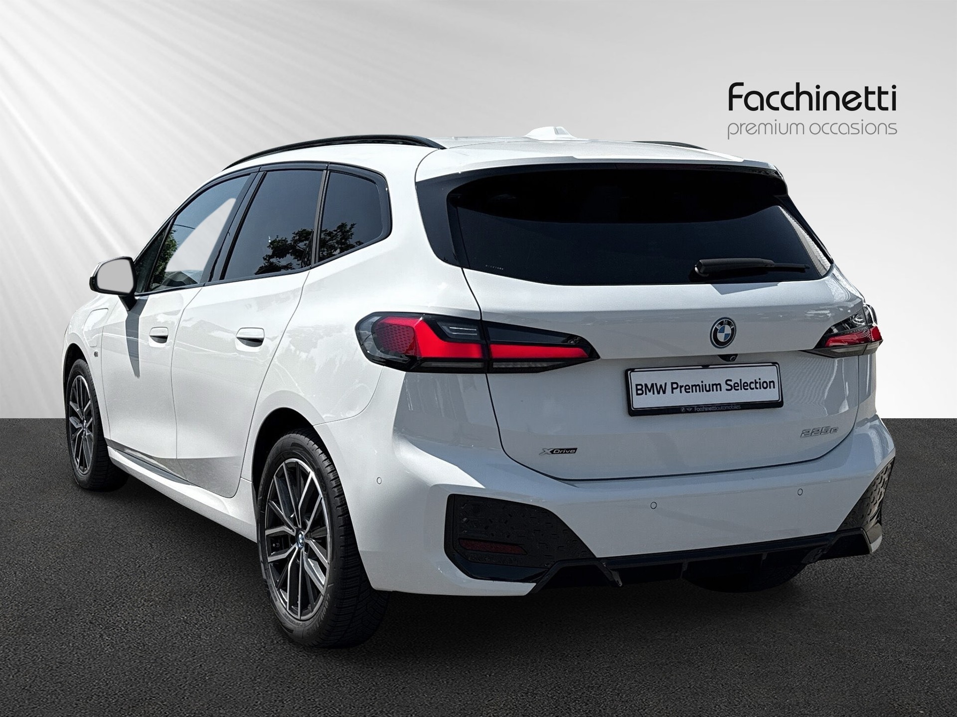 BMW 225e xDrive Active Tourer M Sport-image-2