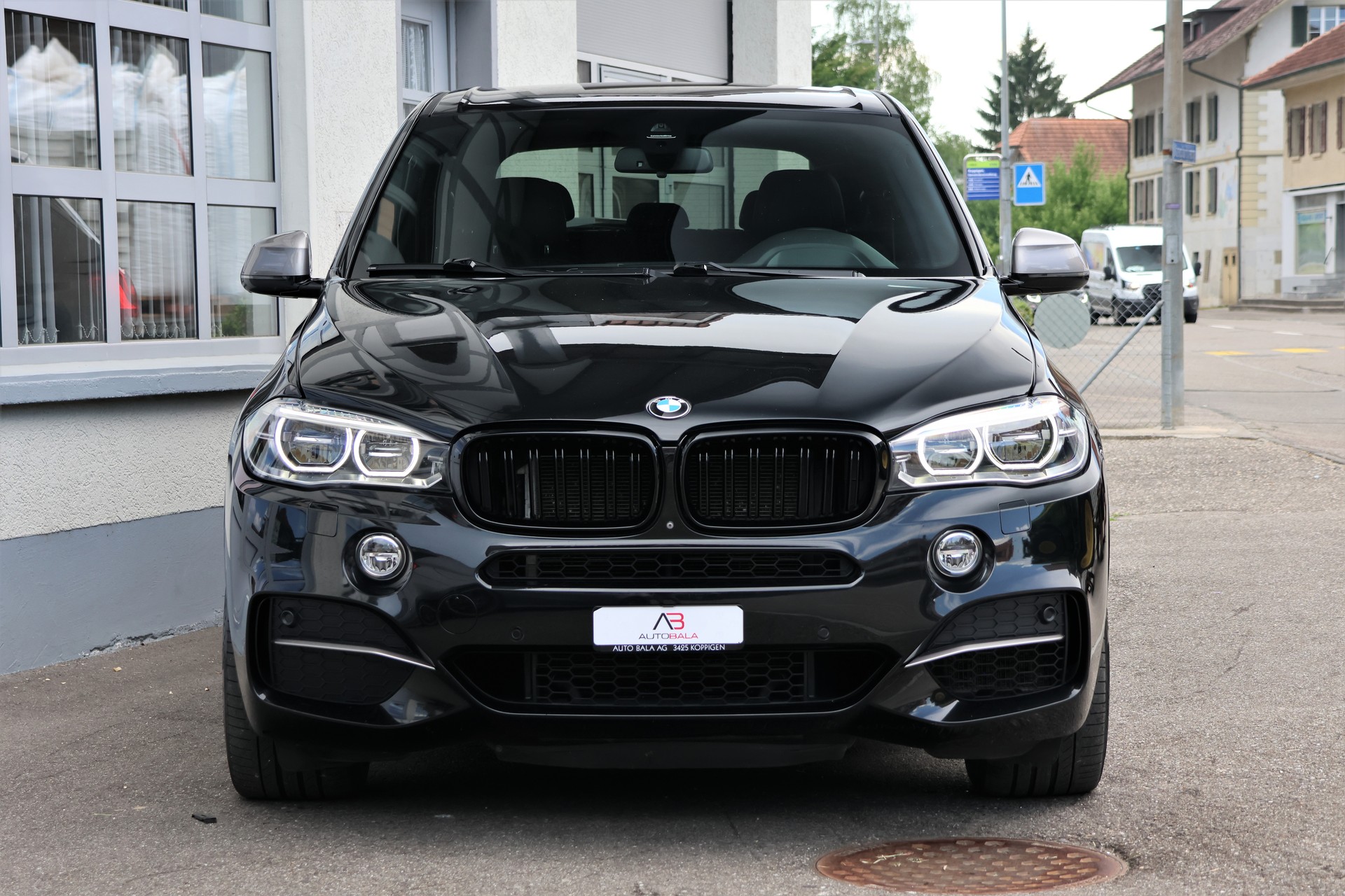 BMW X5 xDrive M50d Steptronic (CH)-image-1