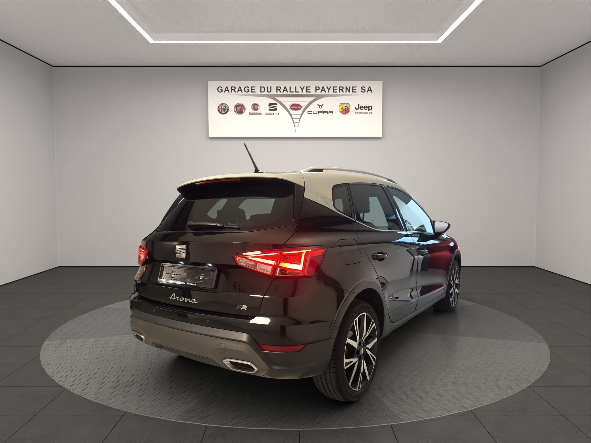 SEAT Arona 1.0 TSI Eco Move FR DSG-image-4