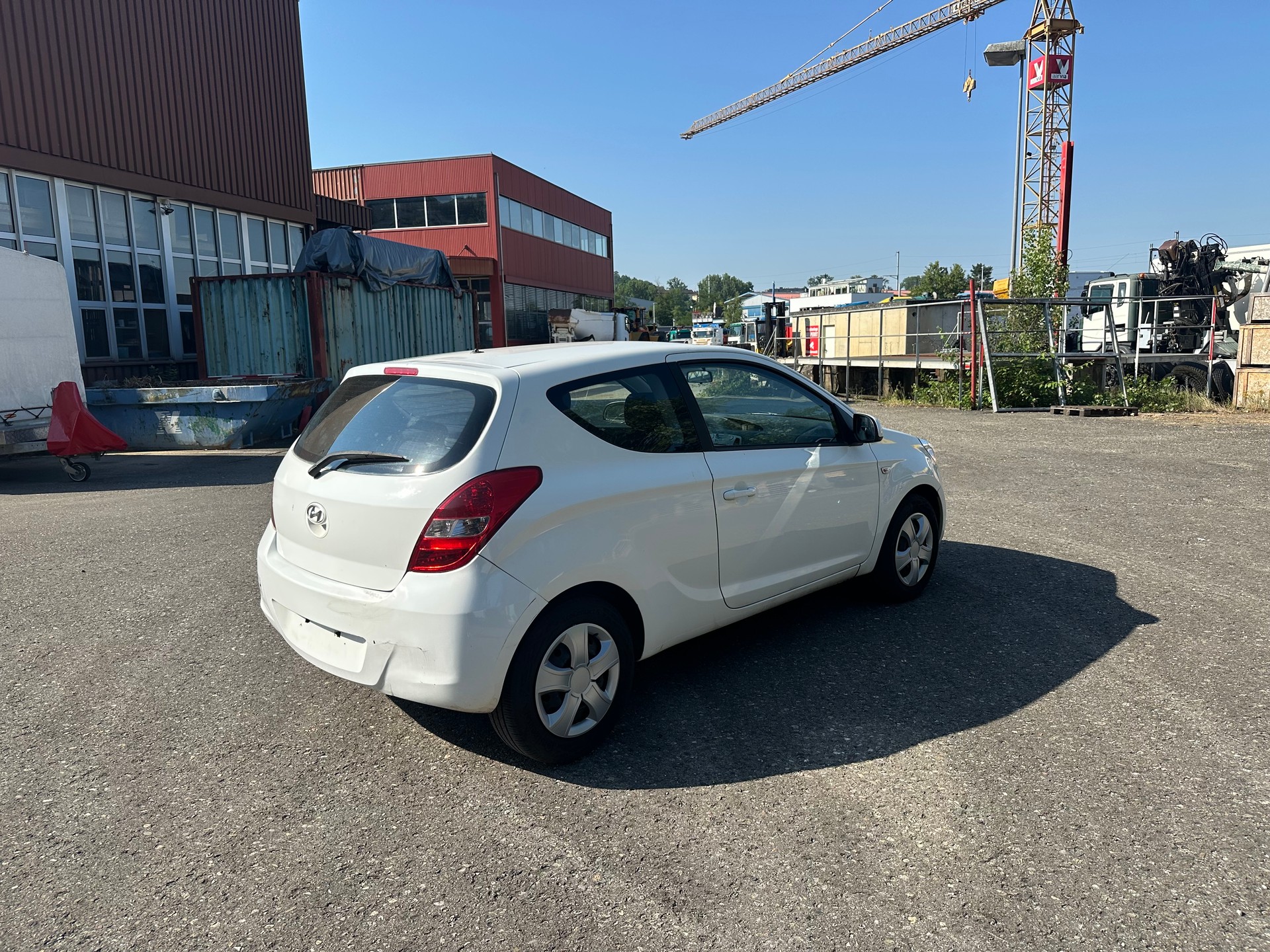 HYUNDAI i20 1.4 Style-image-3