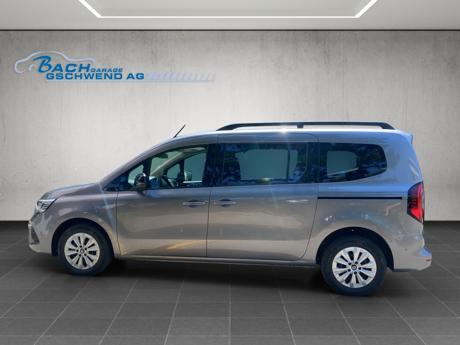 RENAULT Grand Kangoo 1.3 TCe 130 PF Techno EDC-image-5