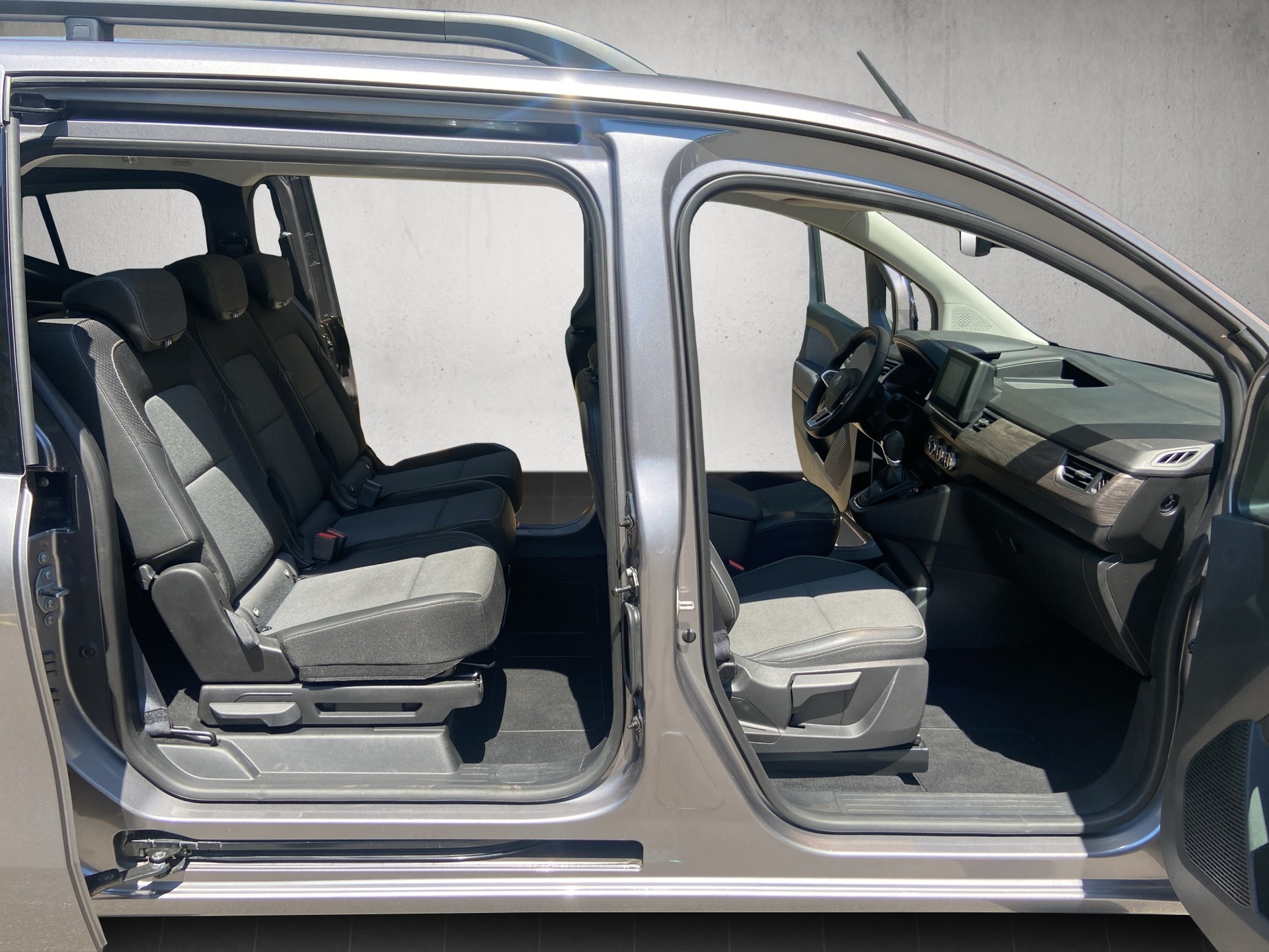 RENAULT Grand Kangoo 1.3 TCe 130 PF Techno EDC-image-10