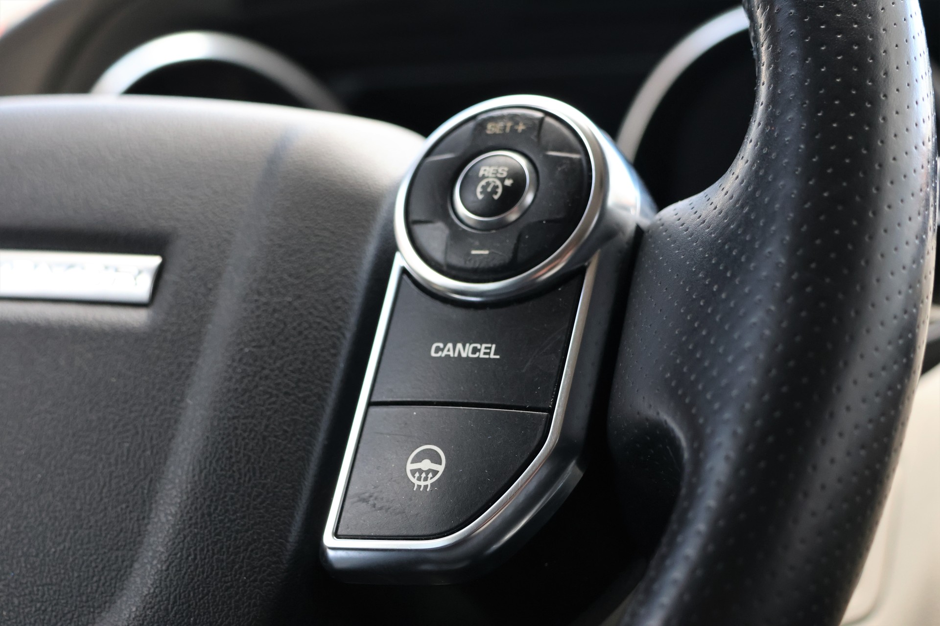 LAND ROVER Range Rover Sport 3.0 TDV6 HSE Automatic-image-17