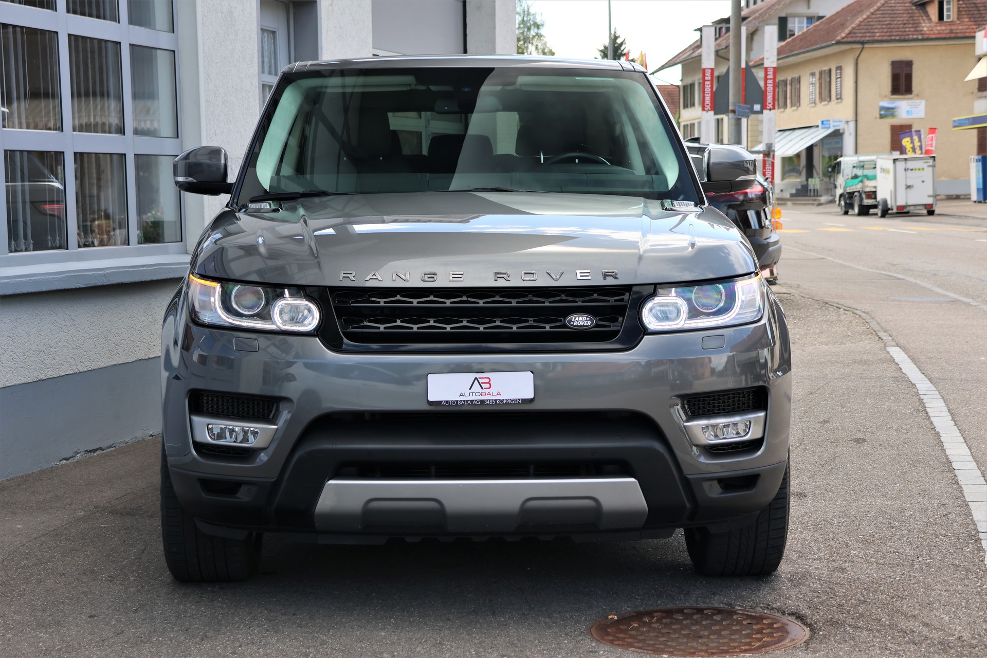 LAND ROVER Range Rover Sport 3.0 TDV6 HSE Automatic-showroom-element-1