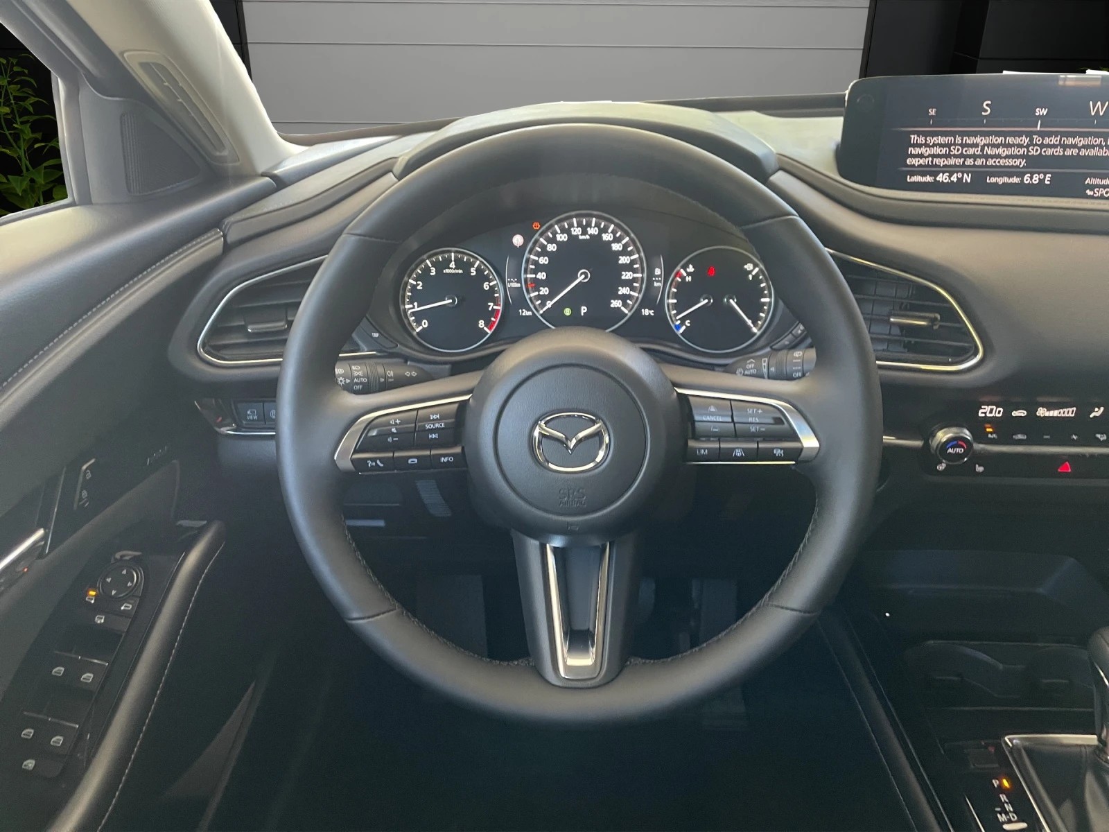 MAZDA CX-30 SKYACTIV-X 186 M Hybrid Centre Line AWD AT-image-8