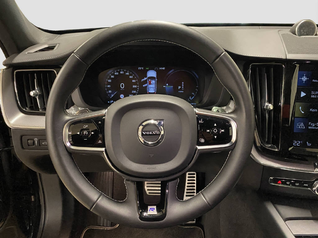 VOLVO XC60 2.0 T8 TE R-Design eAWD-image-7