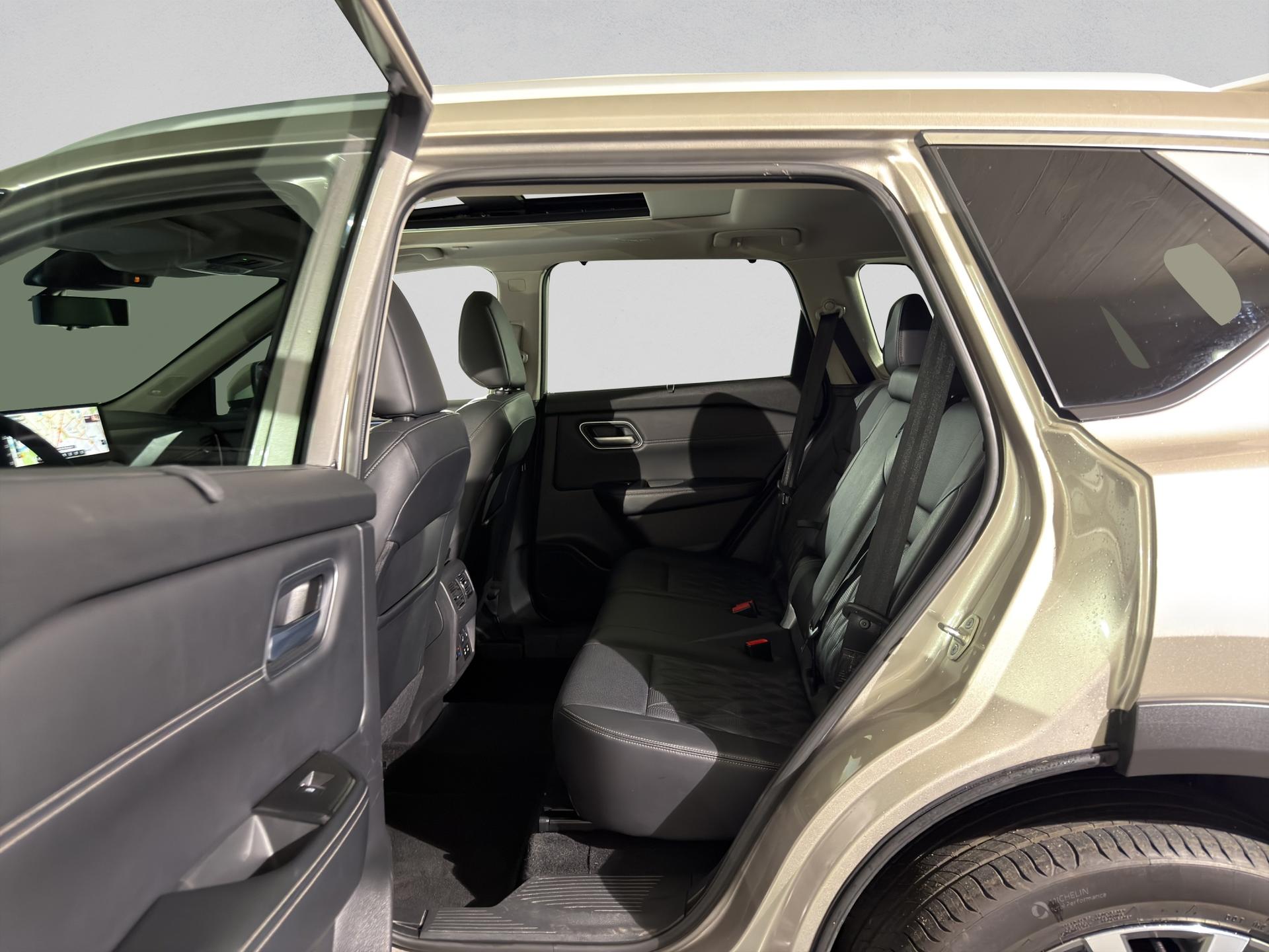 NISSAN X-Trail 1.5 VC-T e-Power 4WD Tekna+-image-14