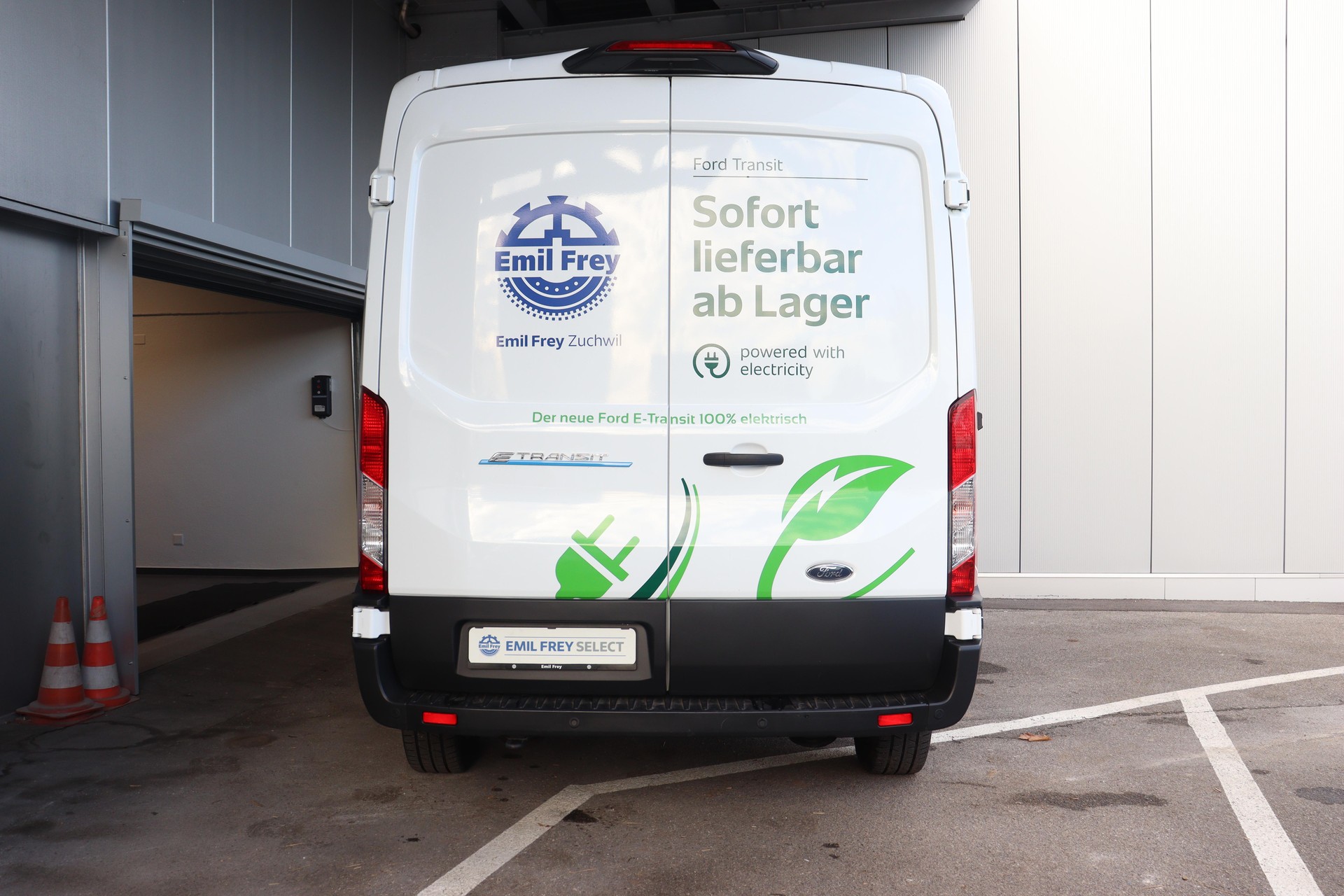 FORD E-Transit Van 350 L2H2 68kWh Trend-showroom-element-3