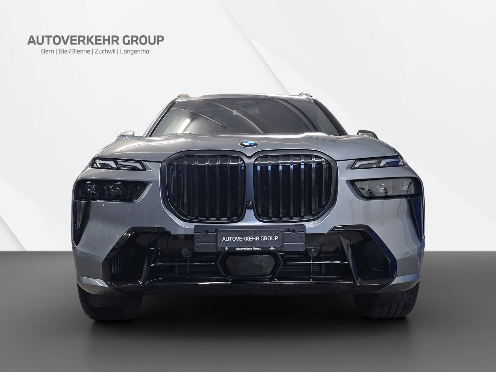 BMW X7 xDrive 48V 40d M Sport Pro Steptronic-showroom-element-1