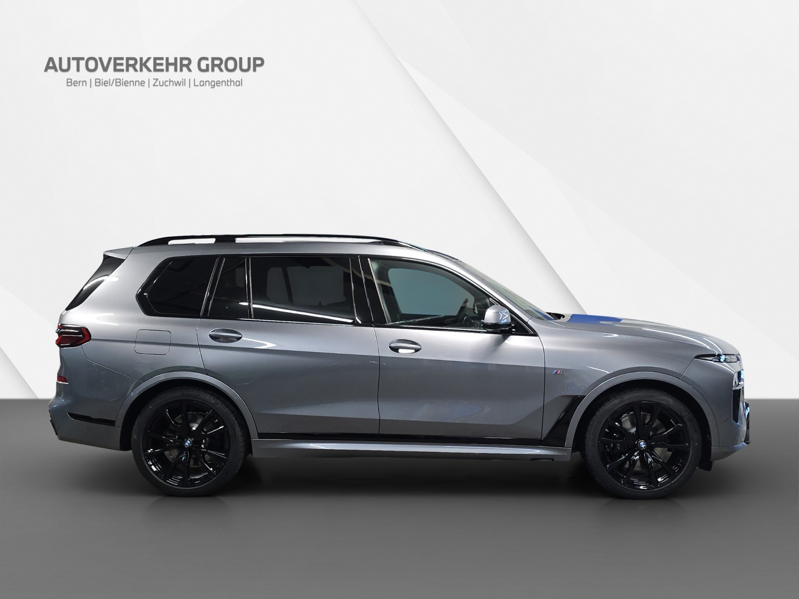 BMW X7 xDrive 48V 40d M Sport Pro Steptronic-showroom-element-3
