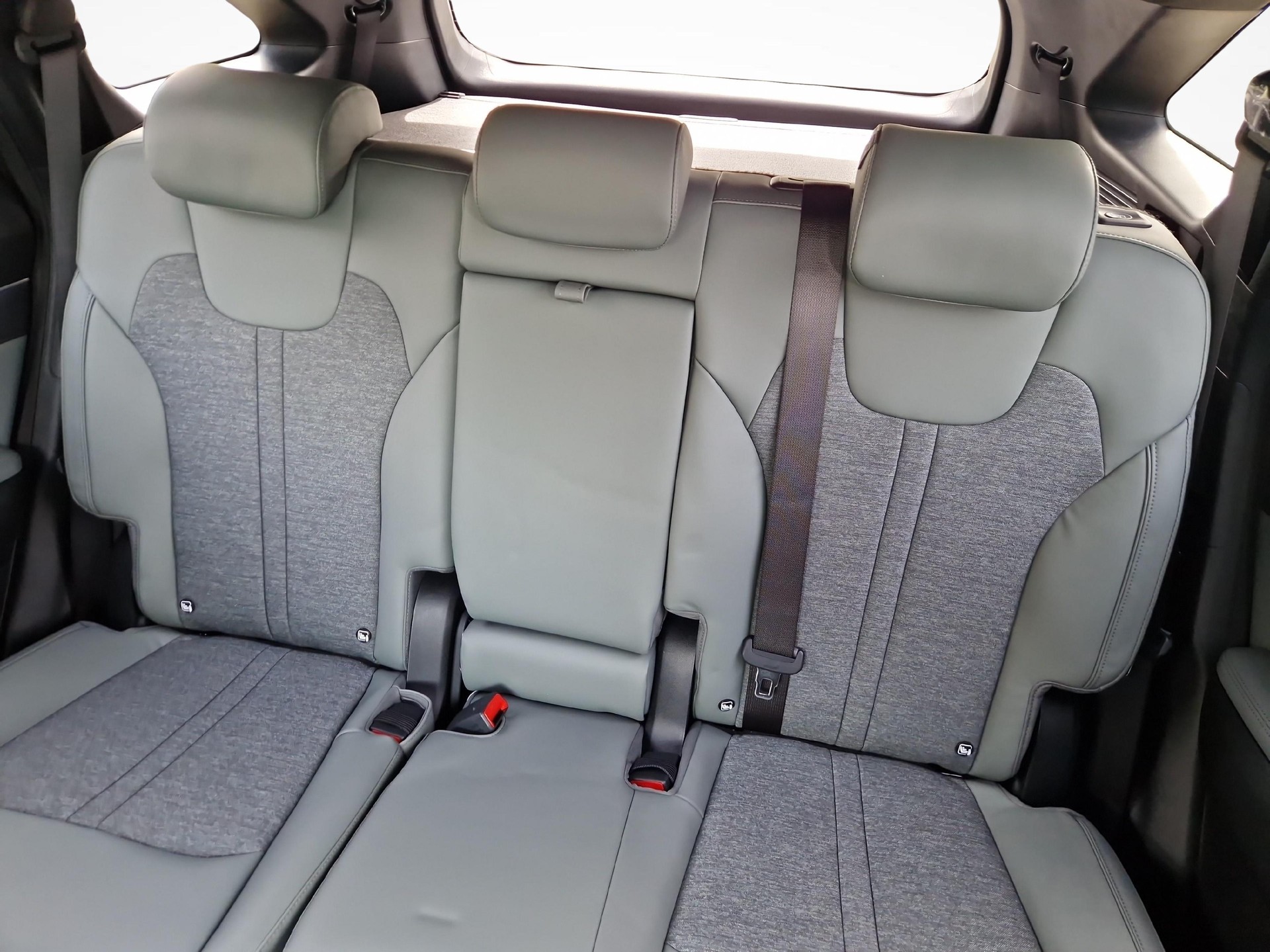 KIA Sorento 2.2 SmartD Power Edition 7P-image-10