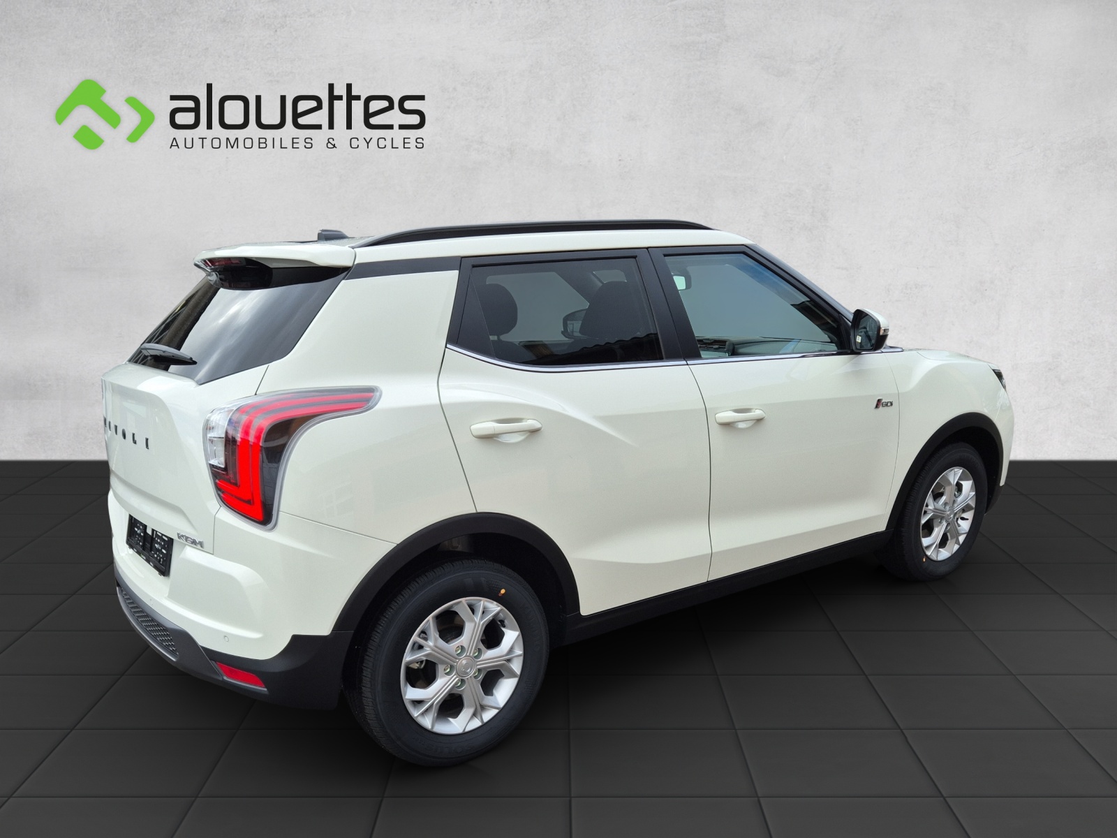 KGM-SsangYong Tivoli 1.5 T GDI Steel 4WD Automat-image-4
