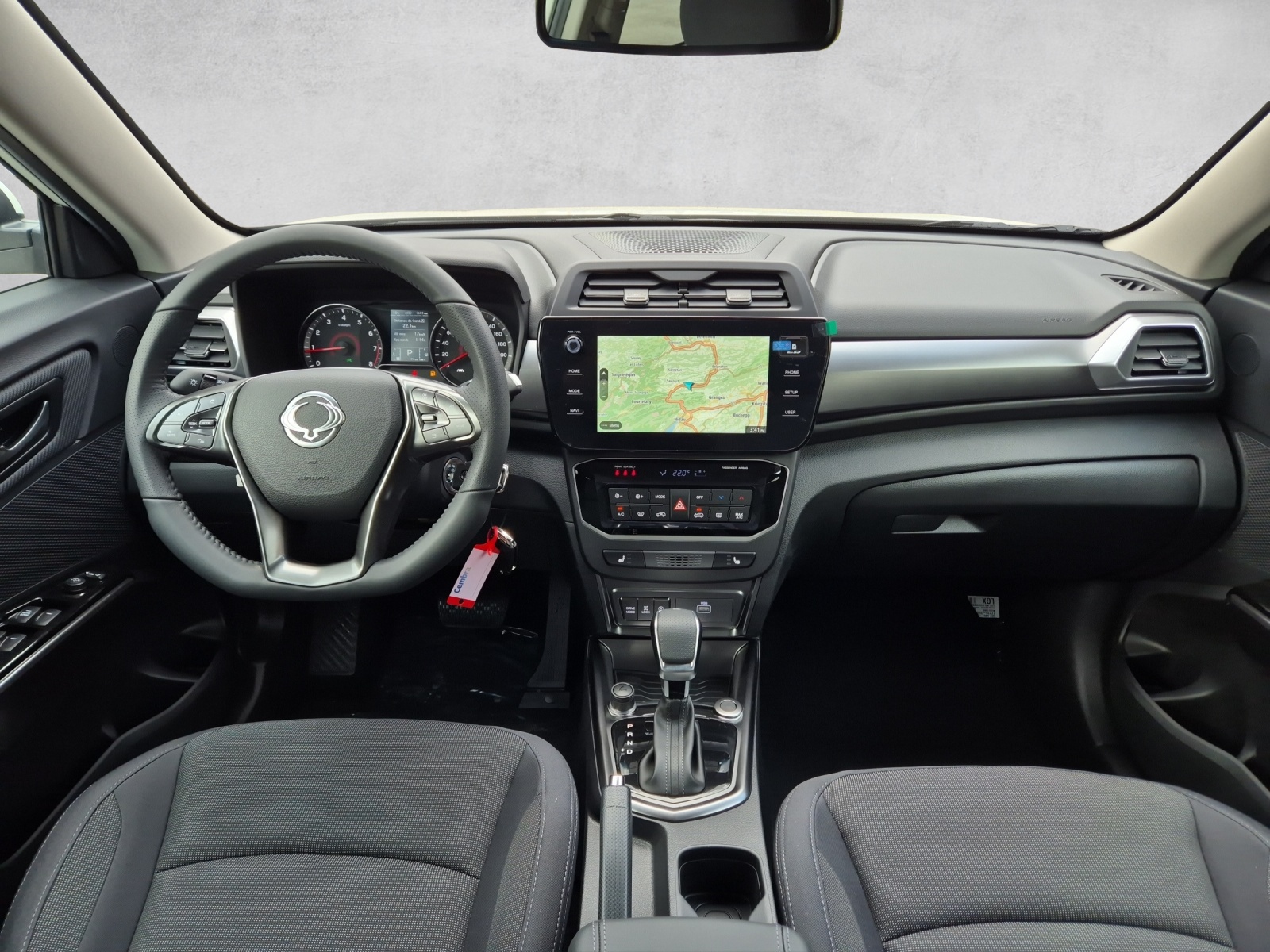 KGM-SsangYong Tivoli 1.5 T GDI Steel 4WD Automat-image-5