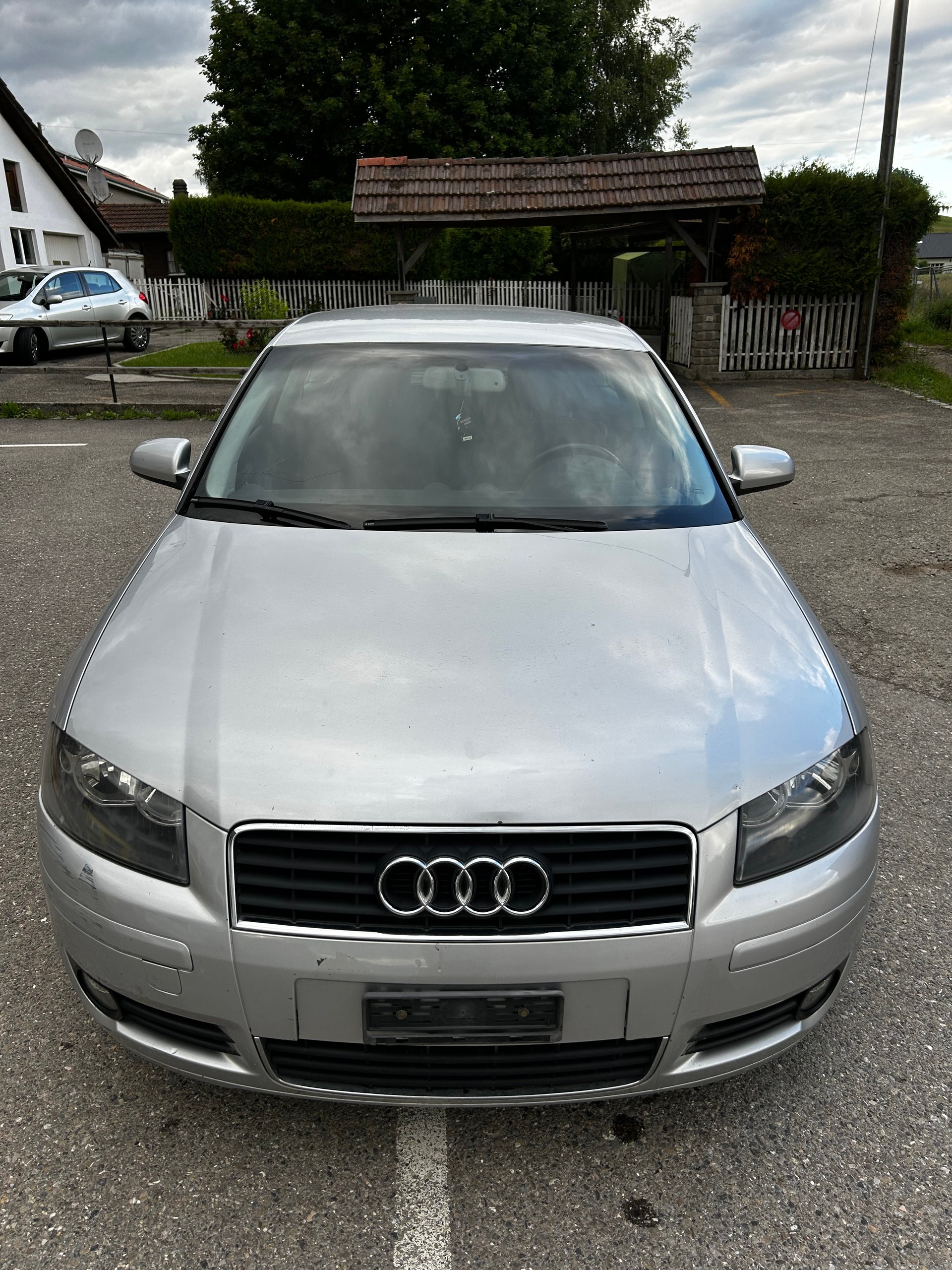AUDI A3 2.0 FSI Attraction-image-0